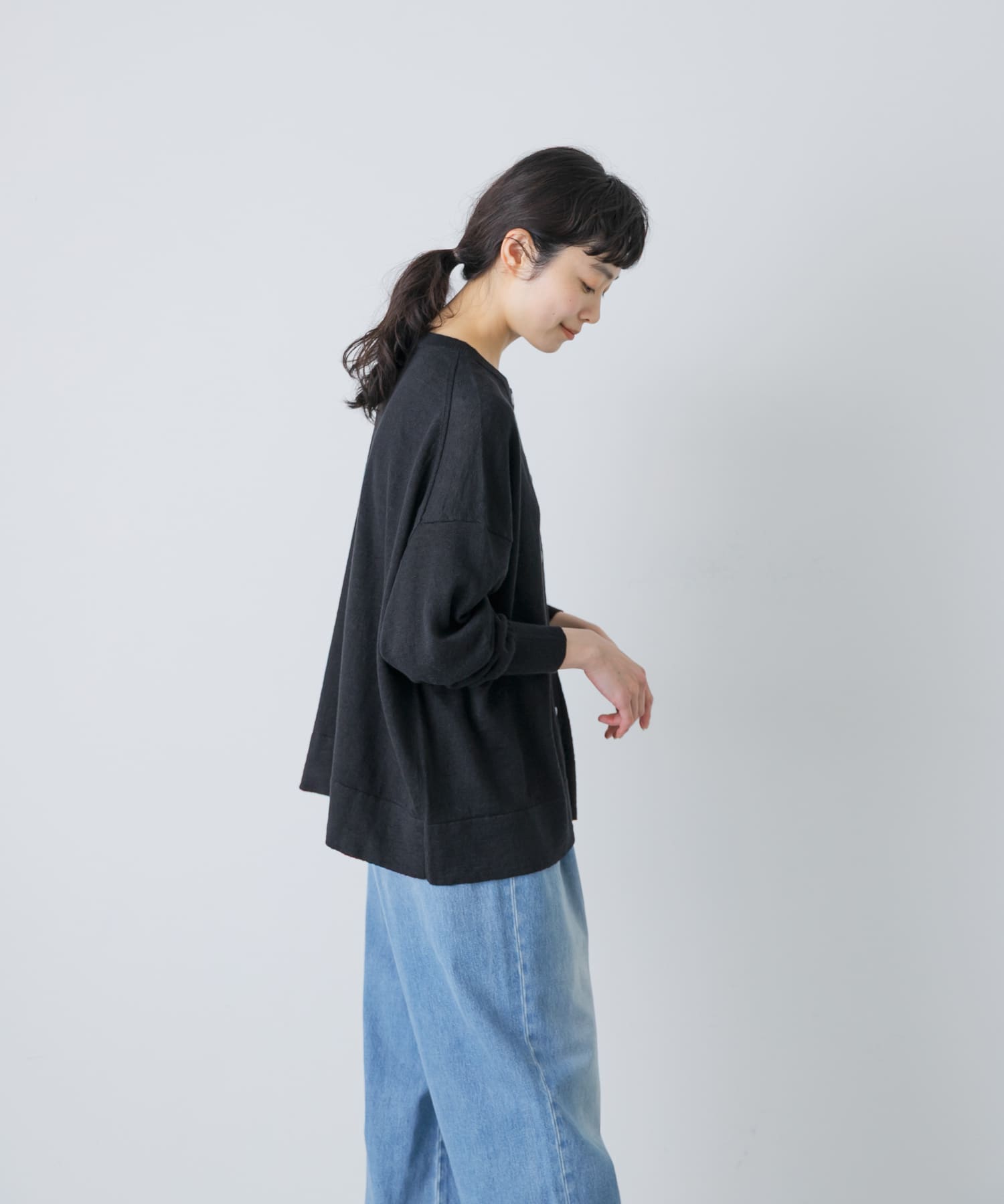 リネンワイドクルーネックカーディガン(Free BLACK): トップス｜URBAN