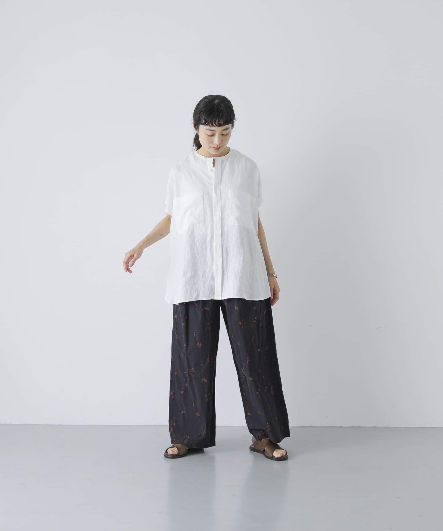 リネンWポケットフレンチシャツ(Free BLACK): トップス｜URBAN