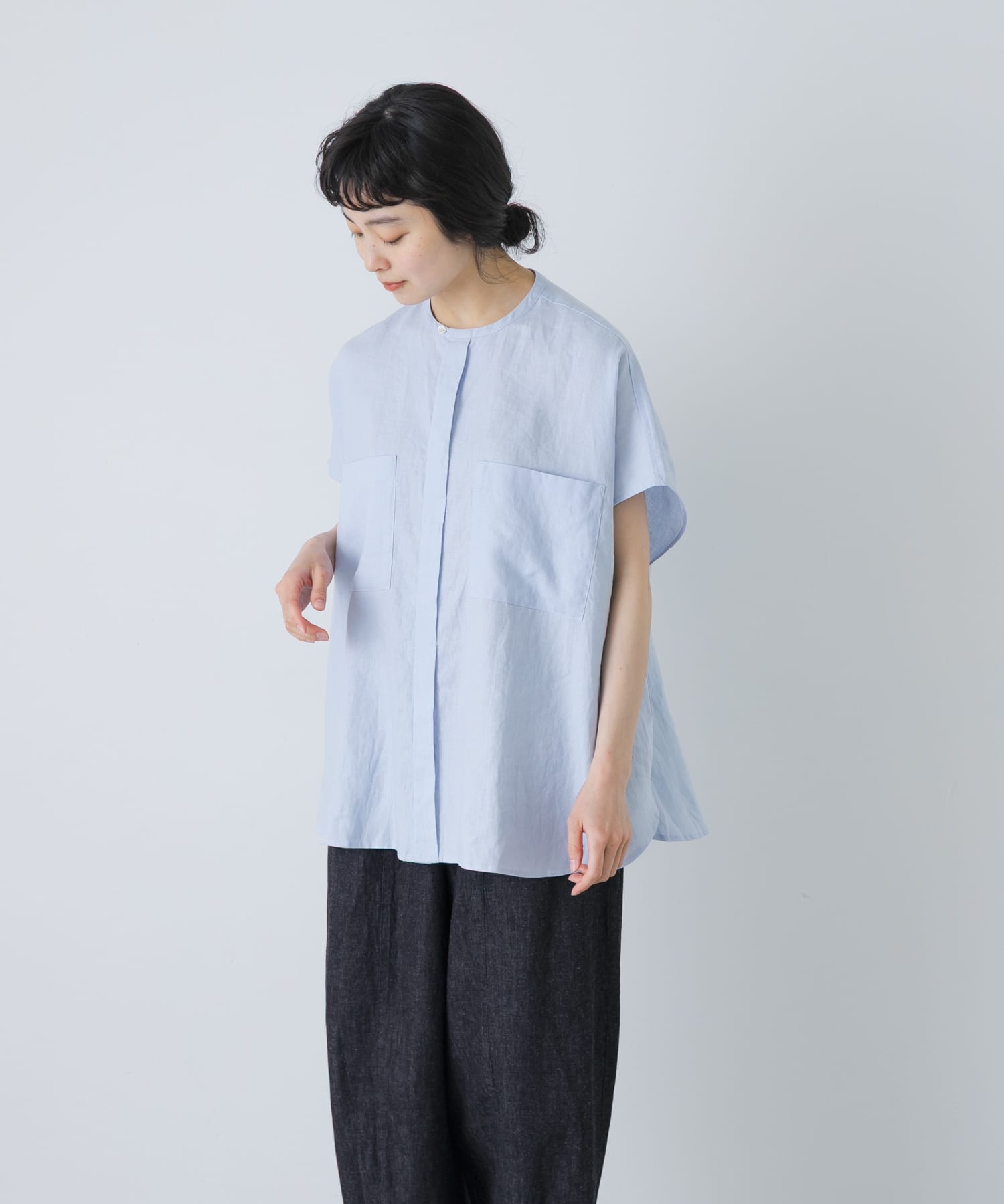 LIGHT BLUE