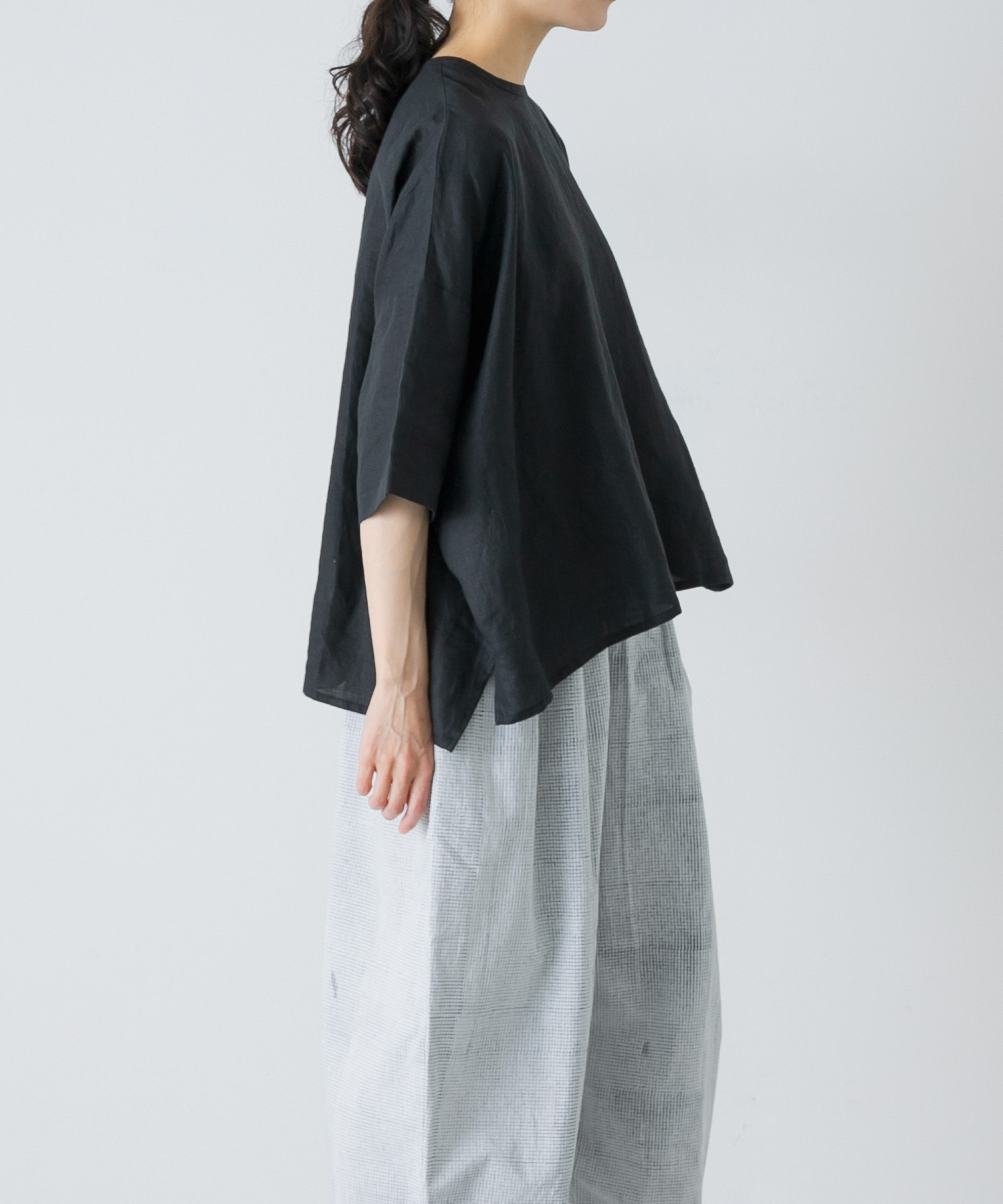 リネンクルーネック半袖シャツ