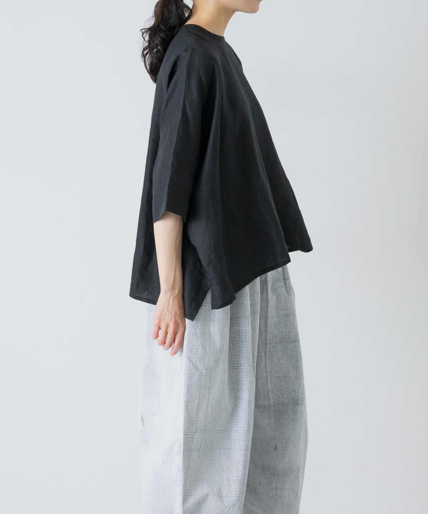 リネンクルーネック半袖シャツ