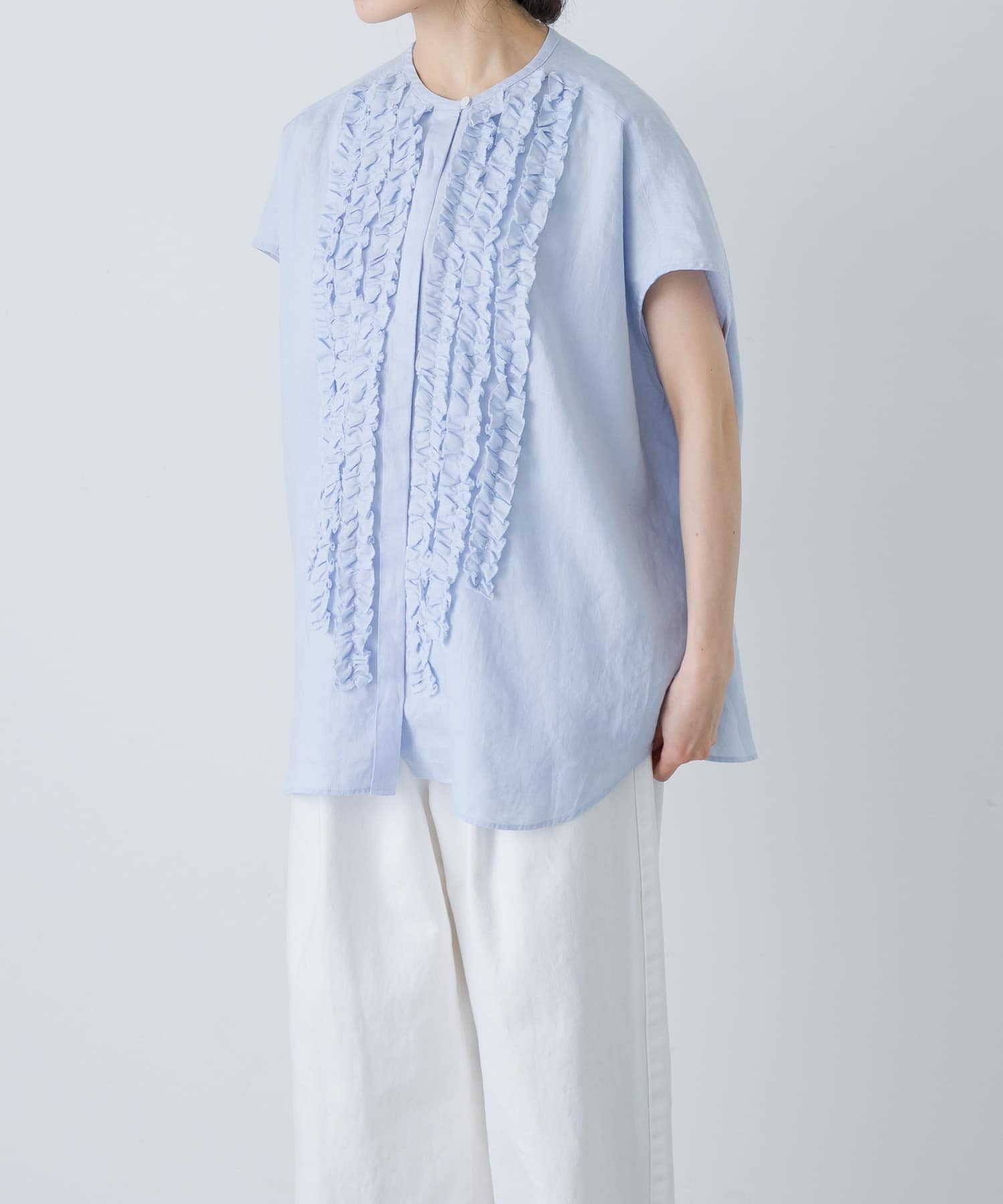 LIGHT BLUE