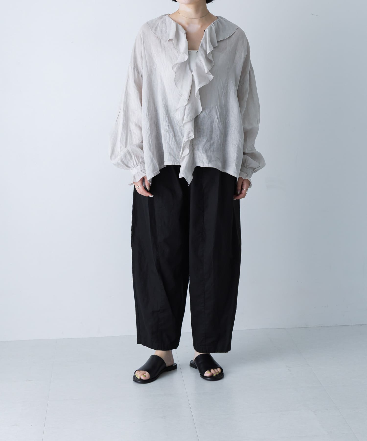 LIGHT GRAY