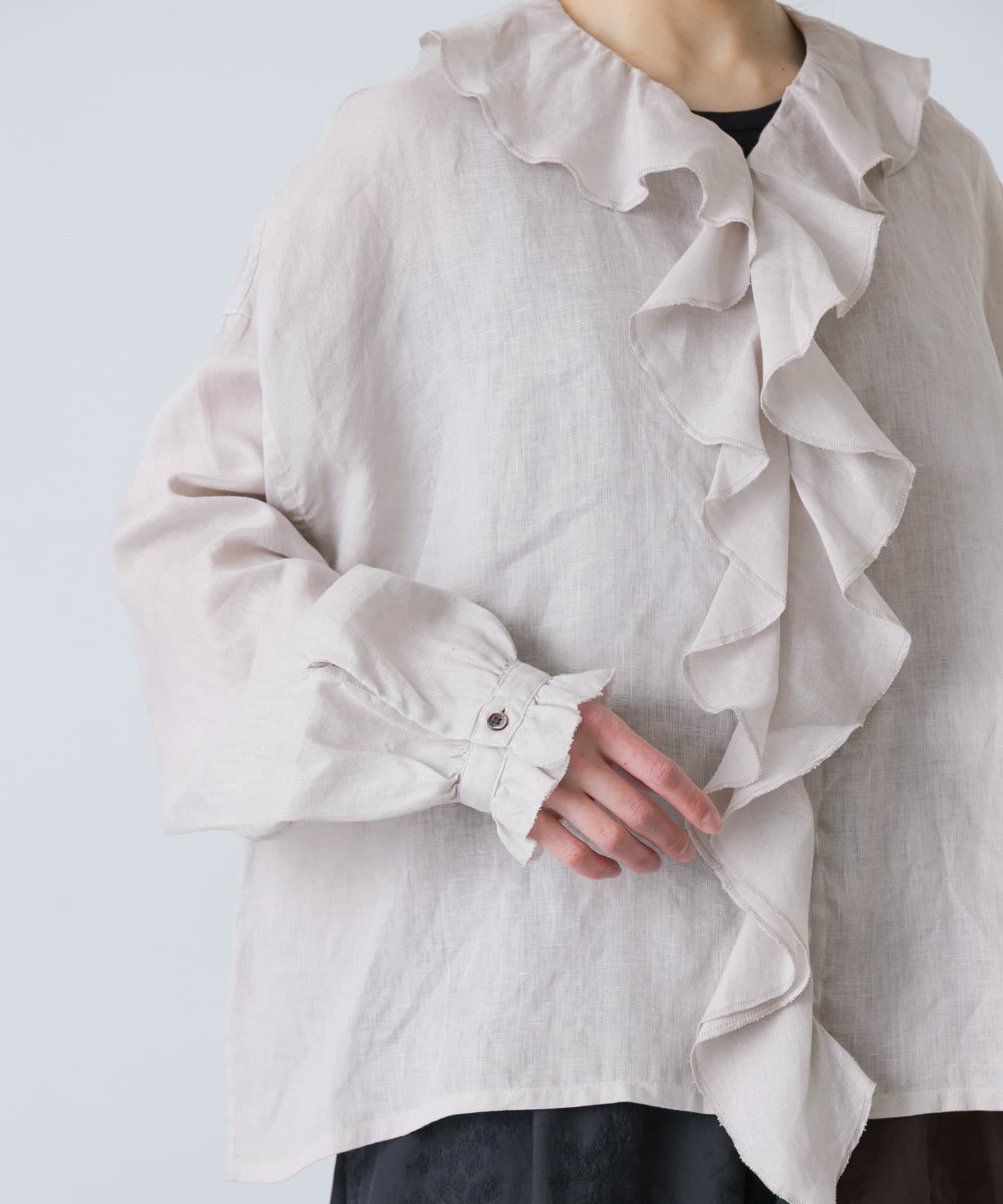 LIGHT GRAY