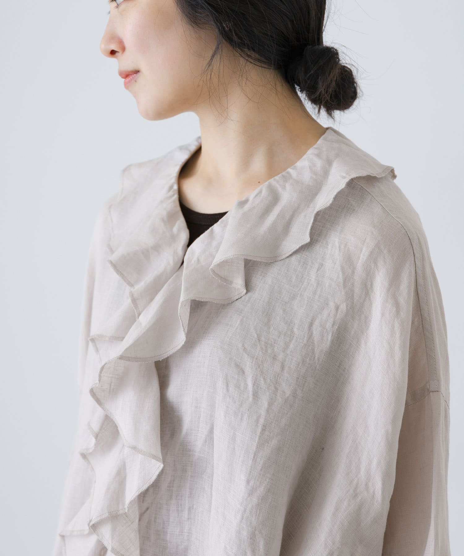 LIGHT GRAY