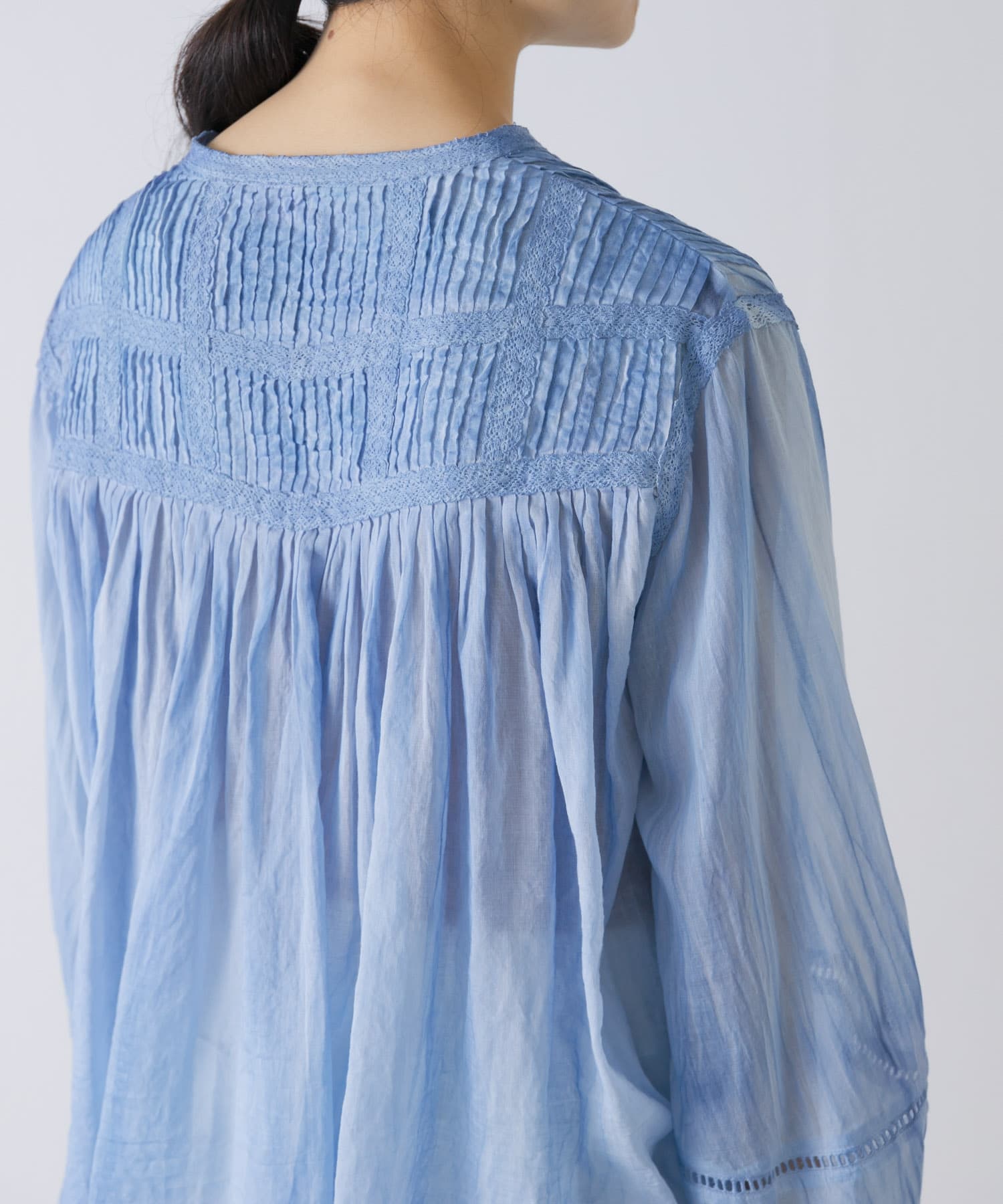 L.BLUE