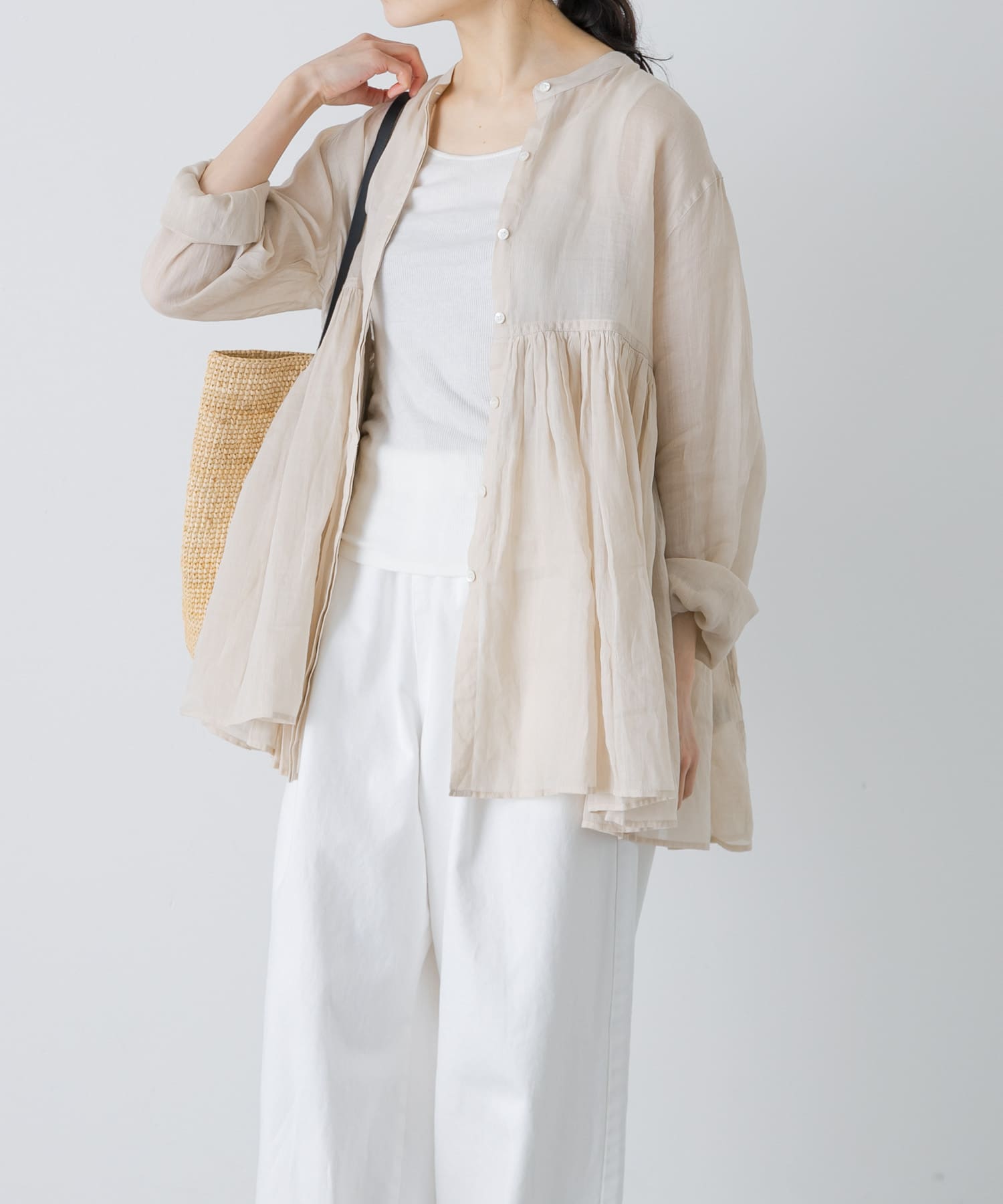 L.BEIGE
