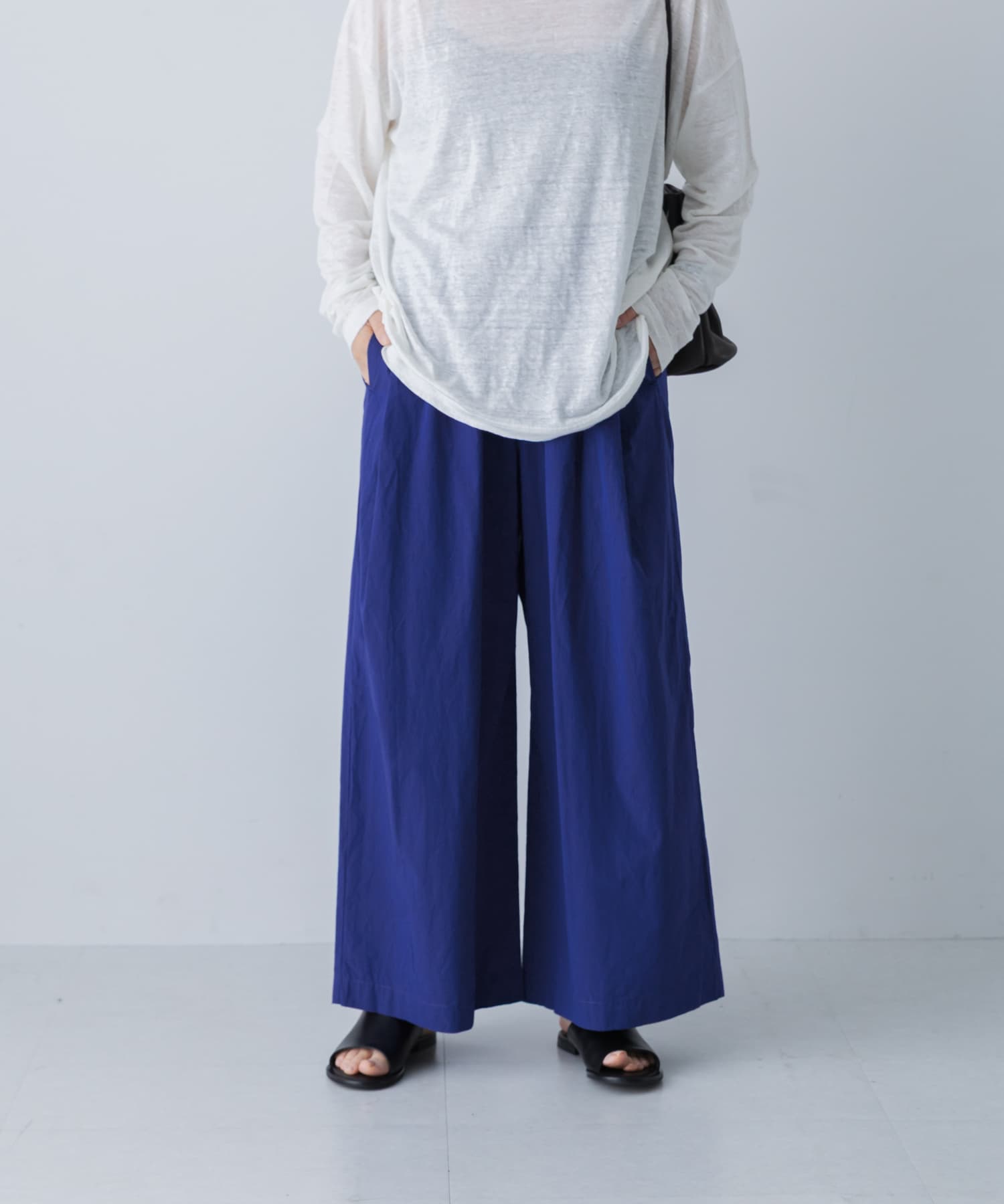 コットンサイドタックワイドパンツ