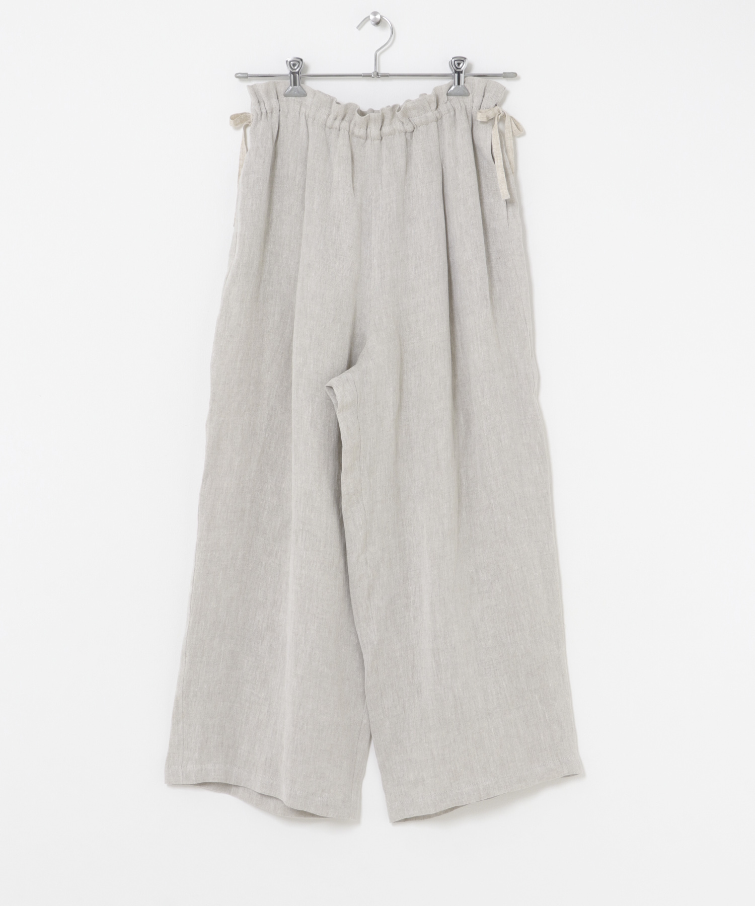 L.BEIGE