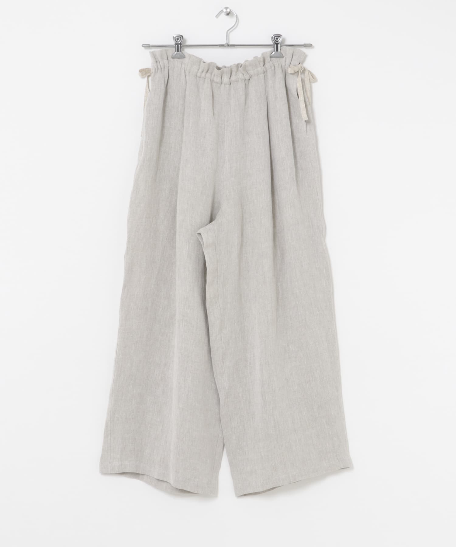 L.BEIGE