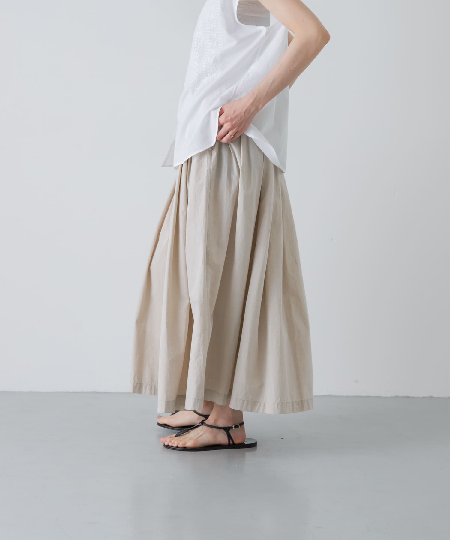SANDBEIGE