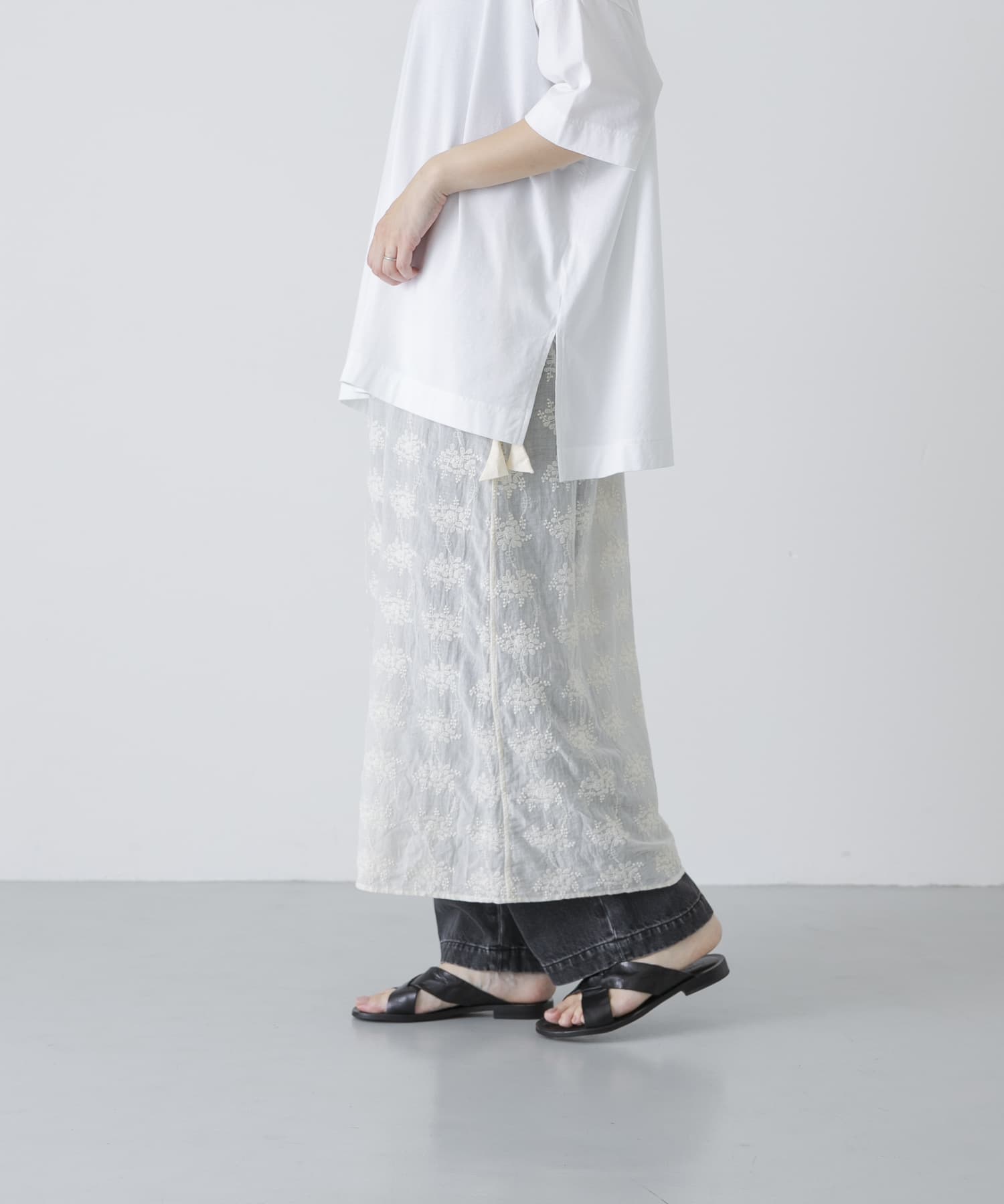 IVORY
