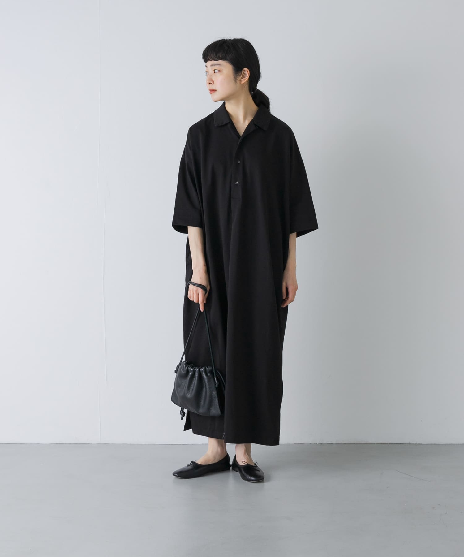 『2サイズ展開』オープンカラーカットワンピース BLACK 1