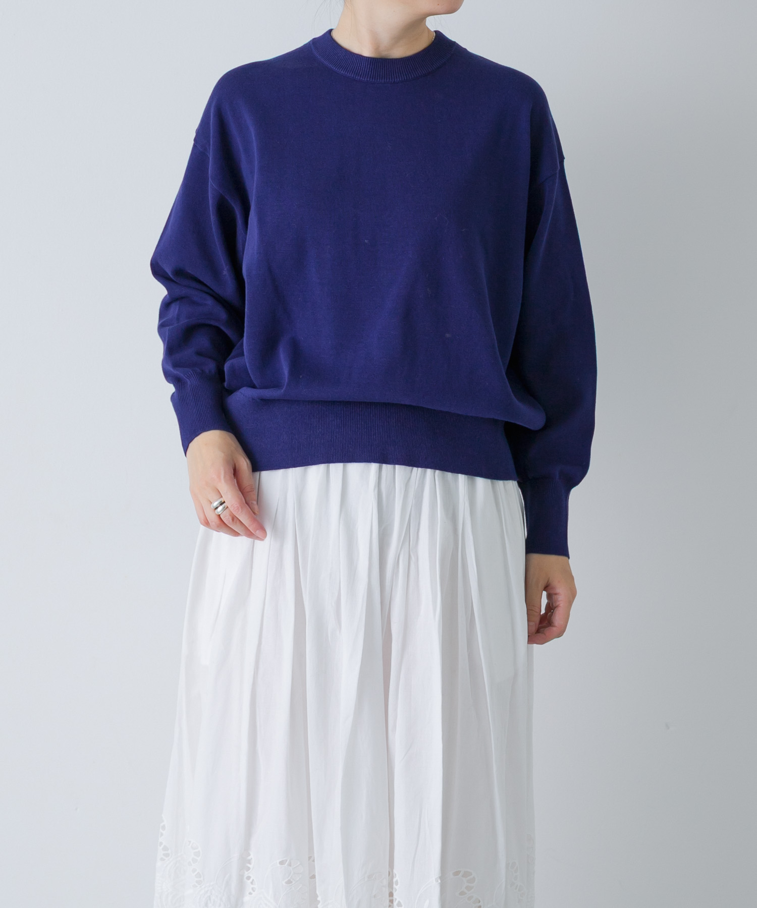 ROYAL BLUE