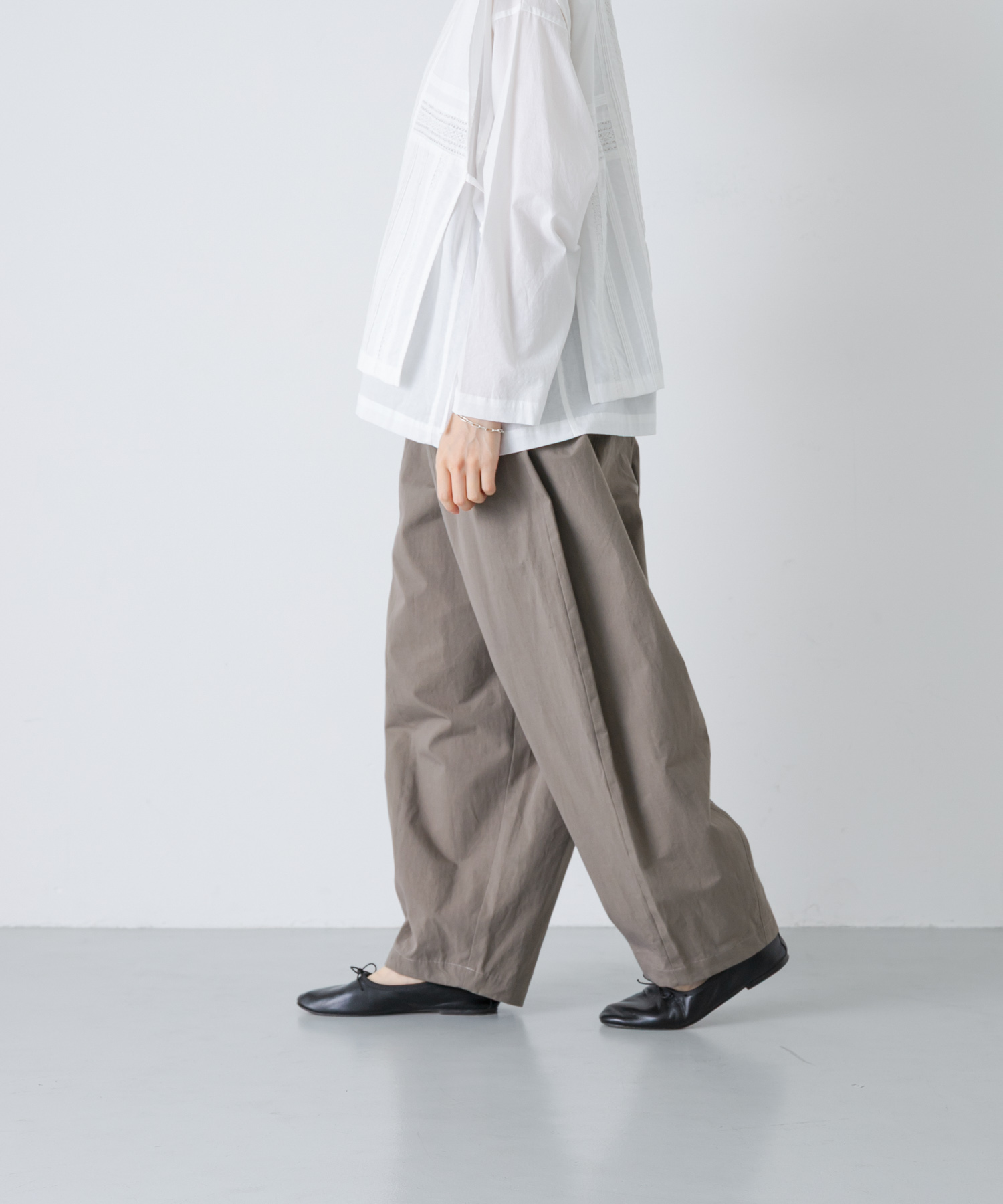GRAY KHK