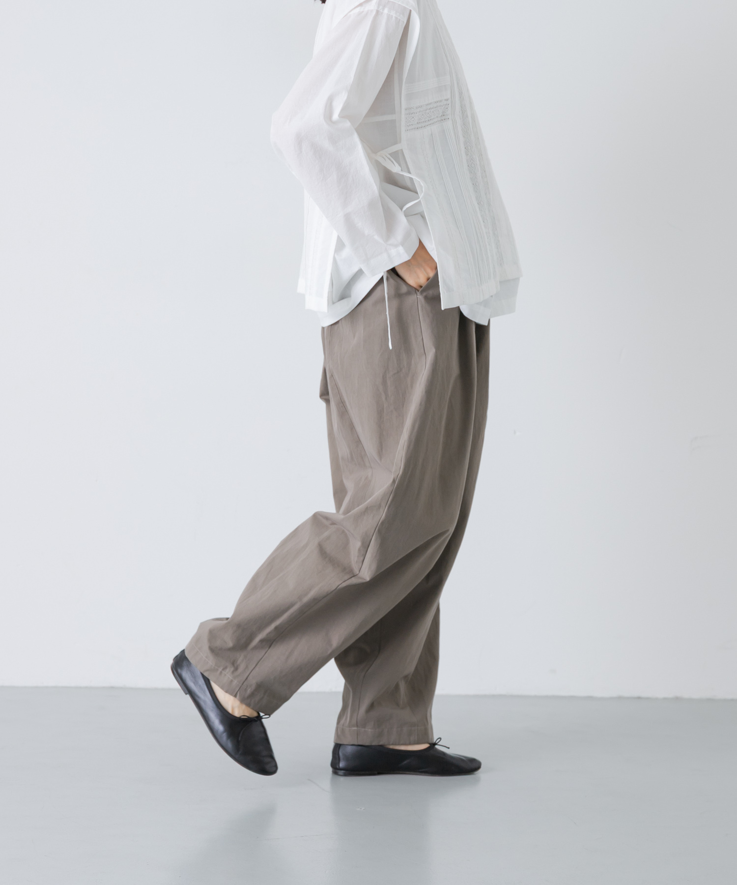 GRAY KHK