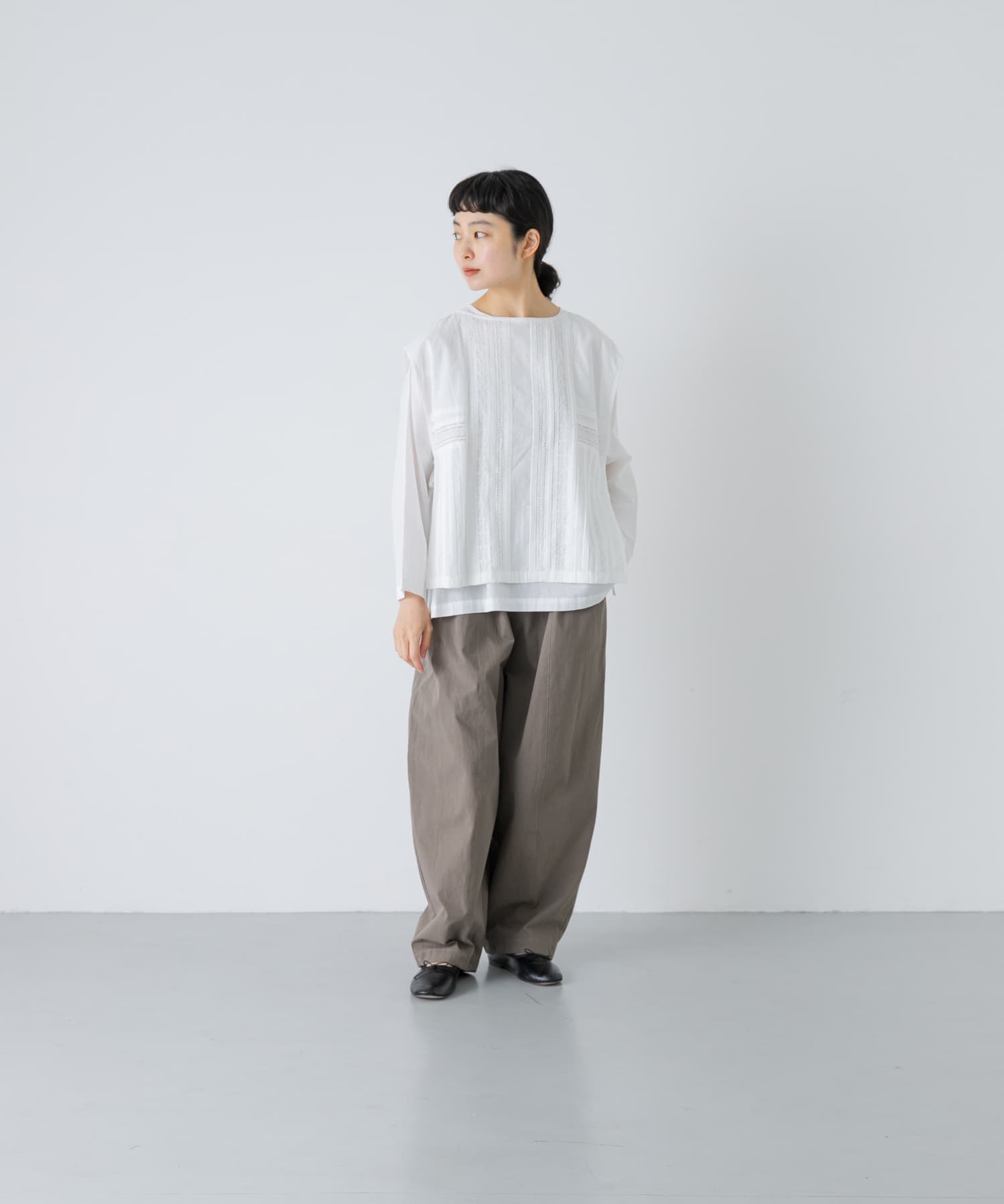 GRAY KHK