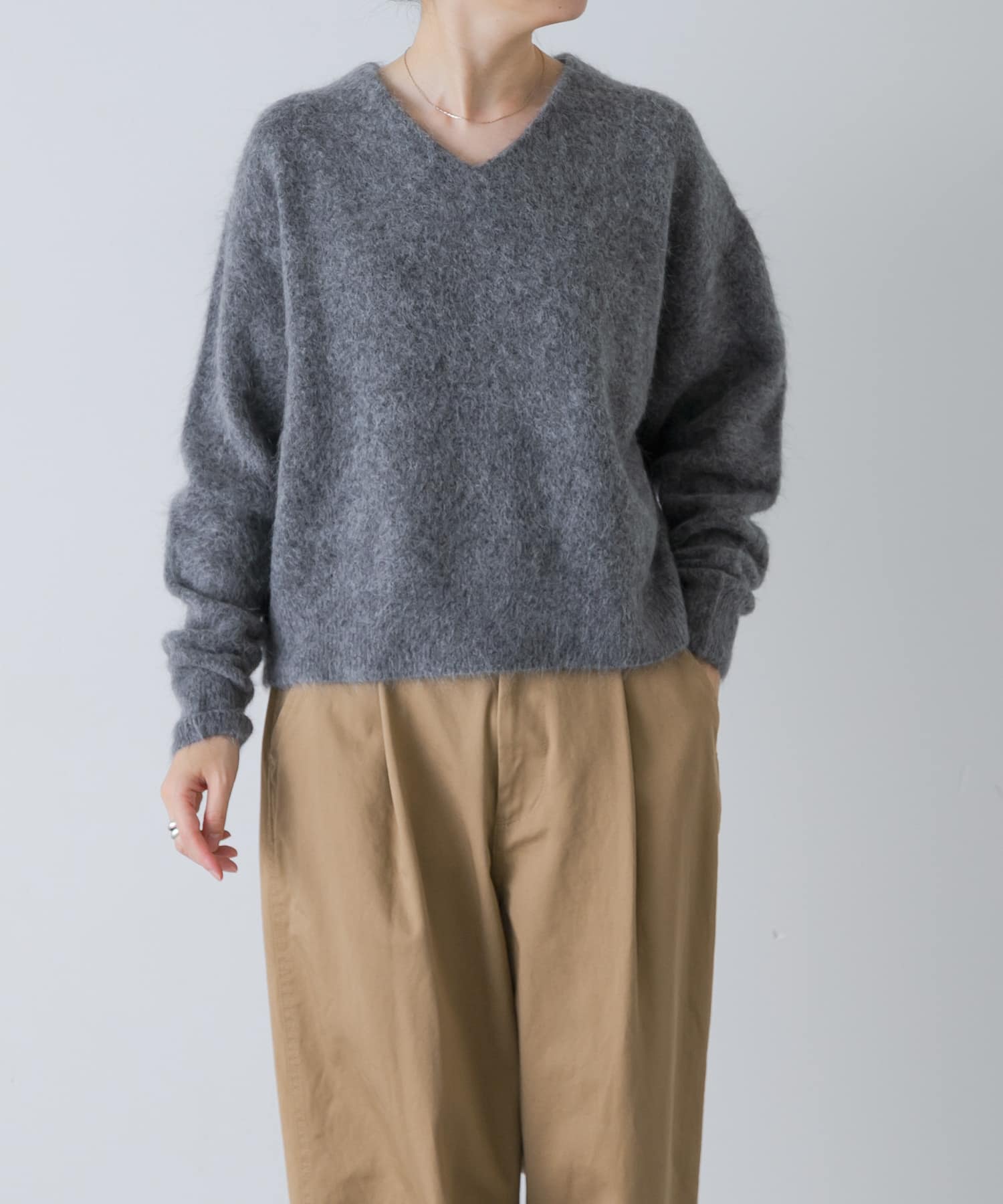 GRAY