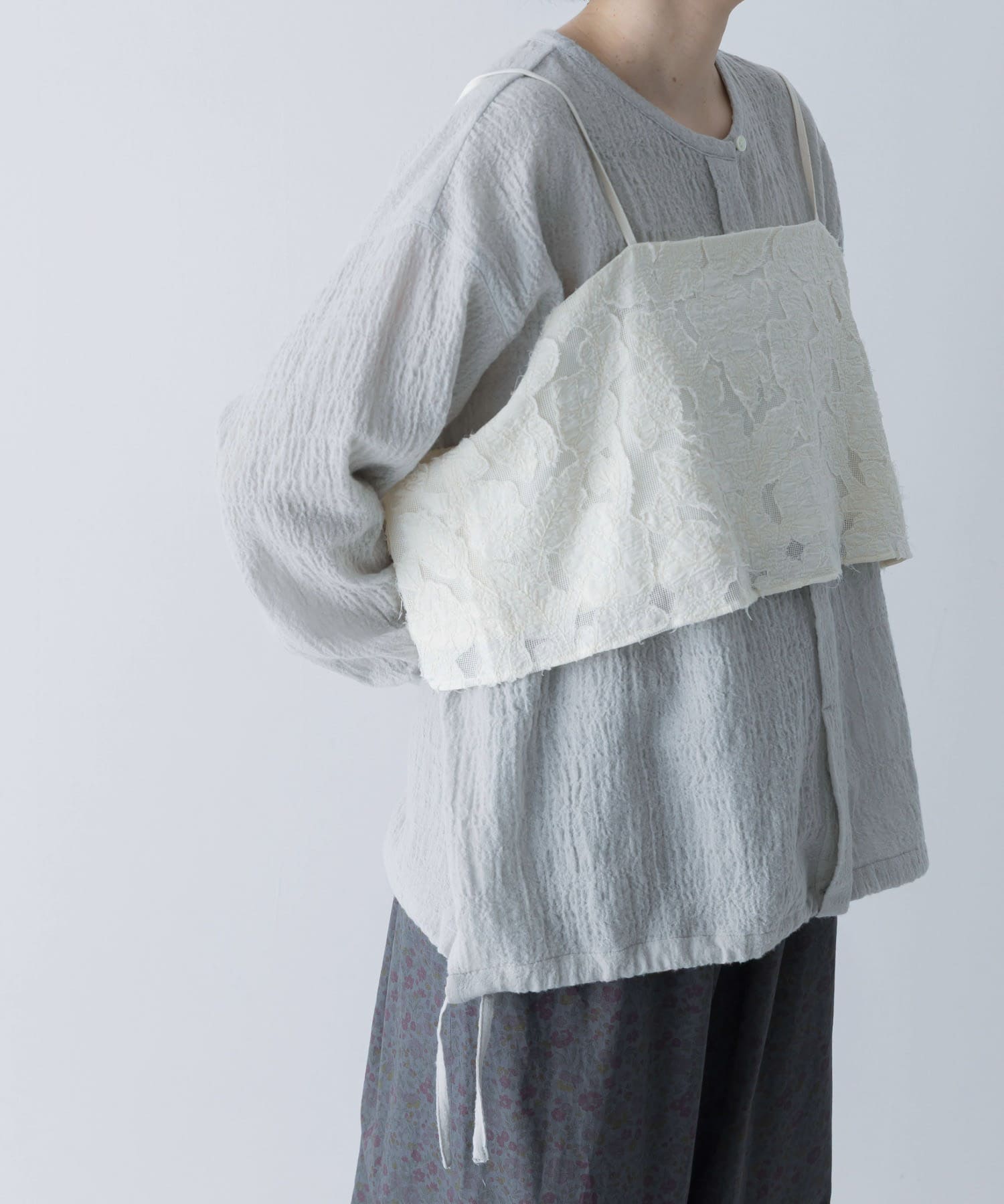 L/GRAY