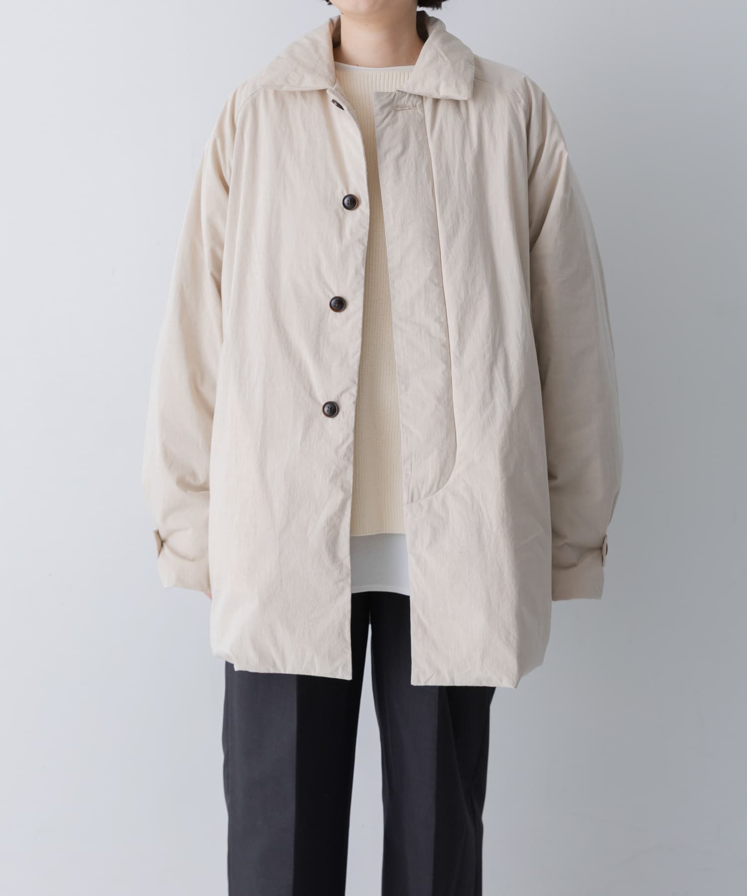 L/BEIGE