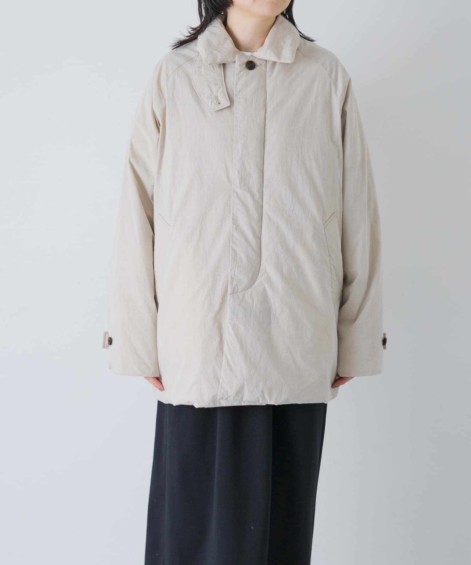 L/BEIGE