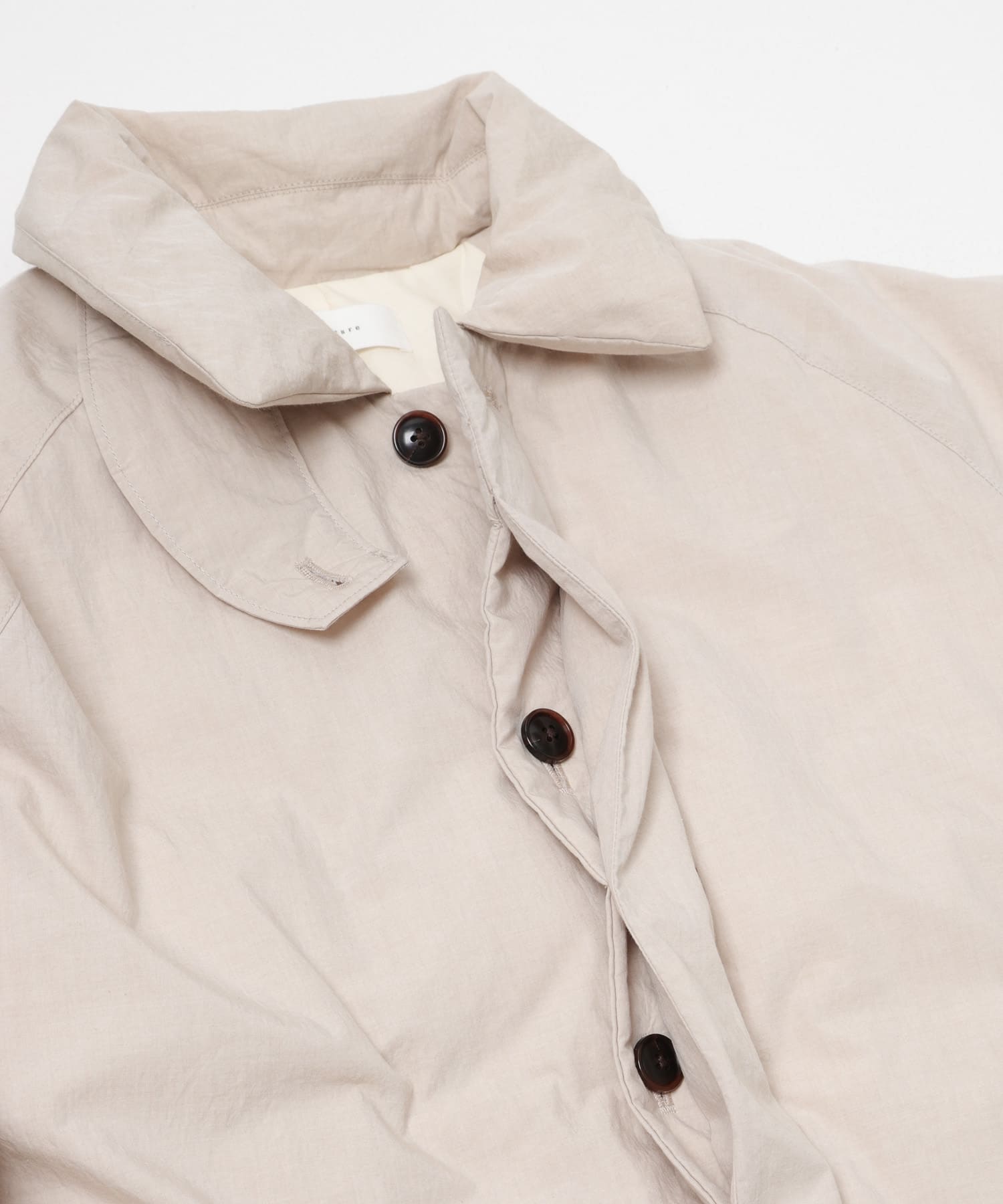 L/BEIGE