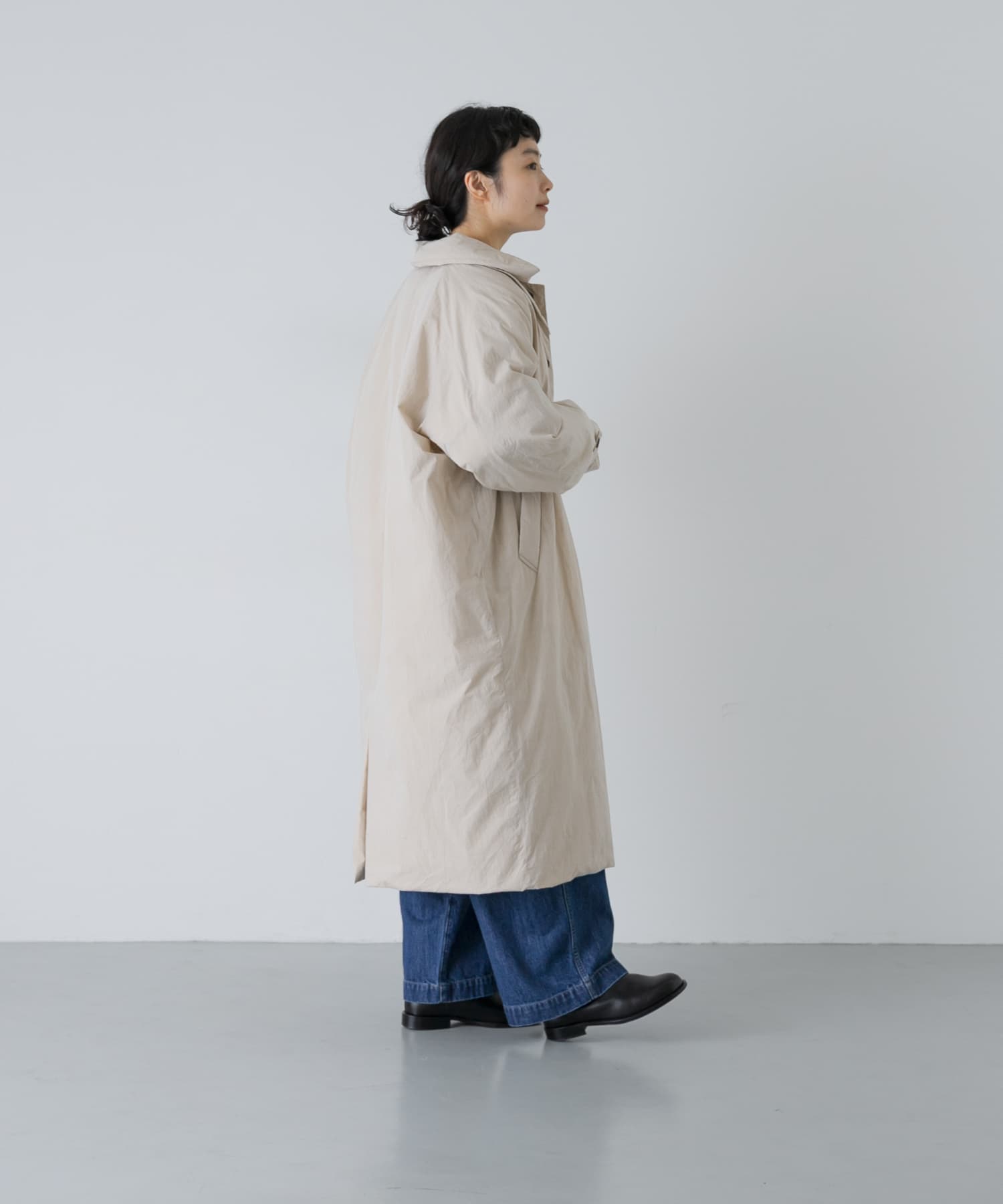 L/BEIGE