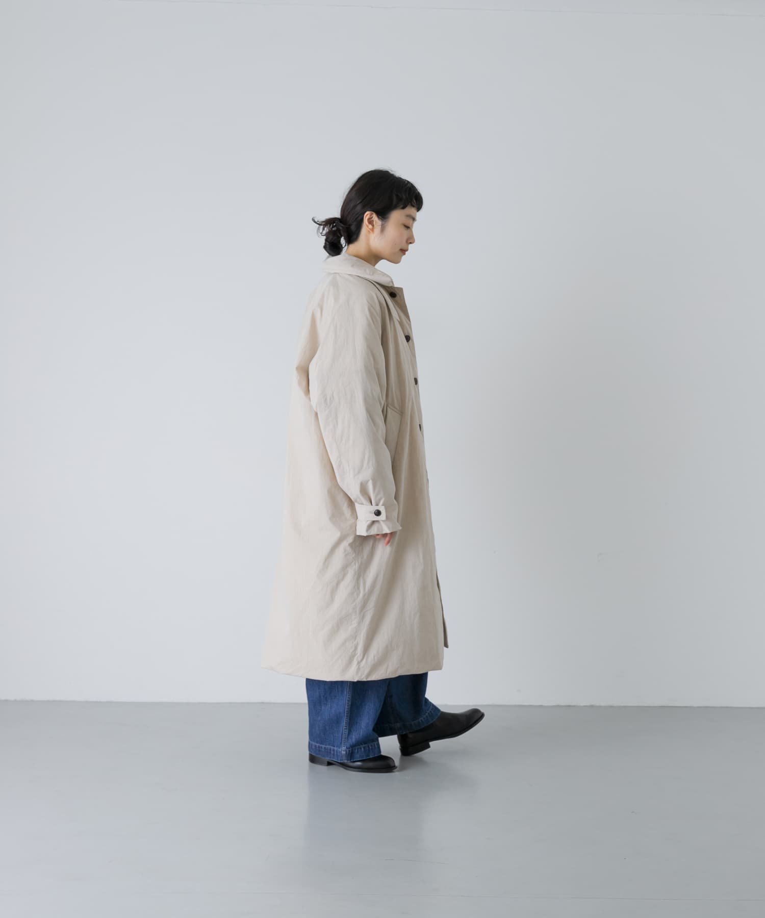 L/BEIGE