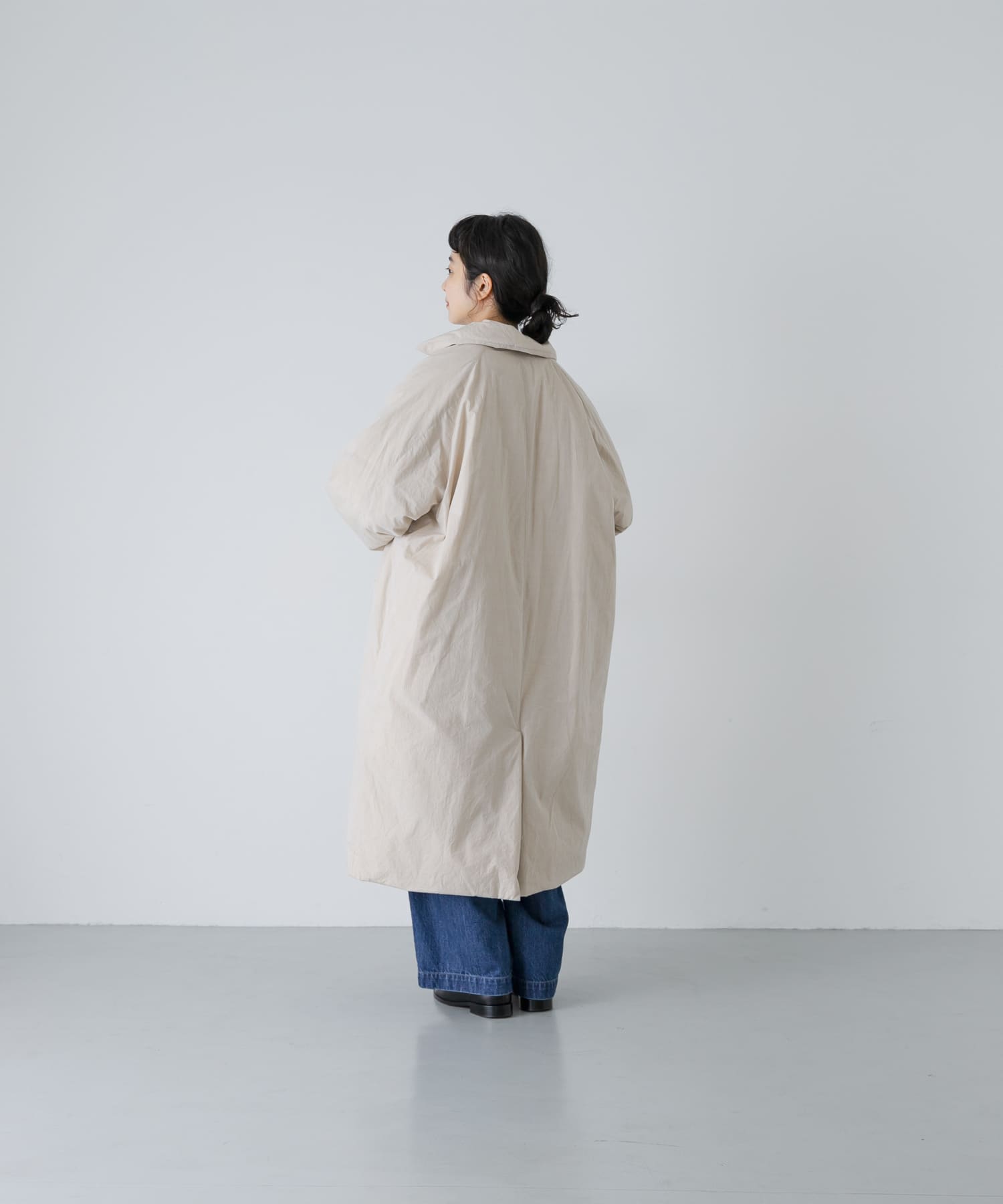 L/BEIGE