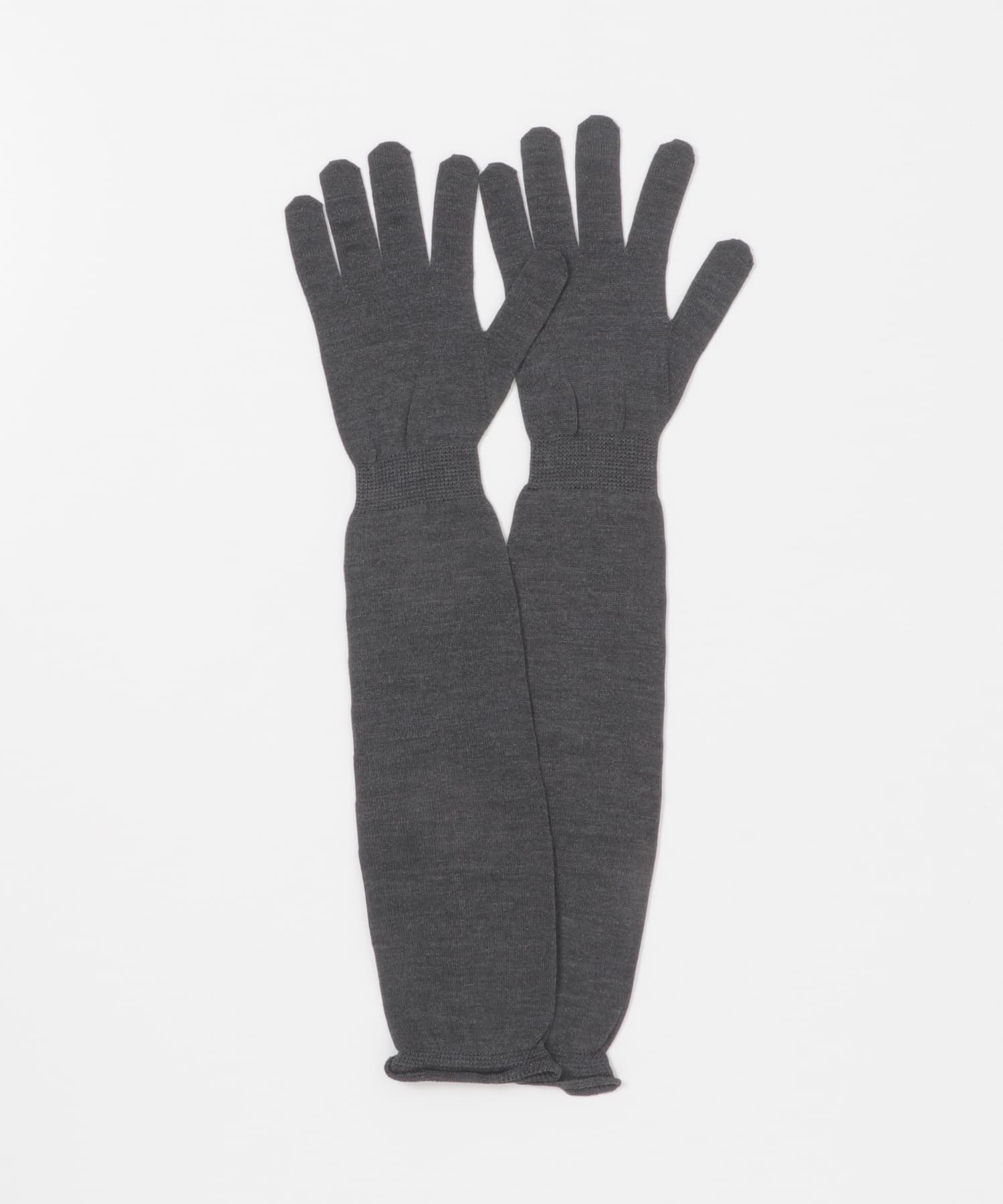 チャコールグレー