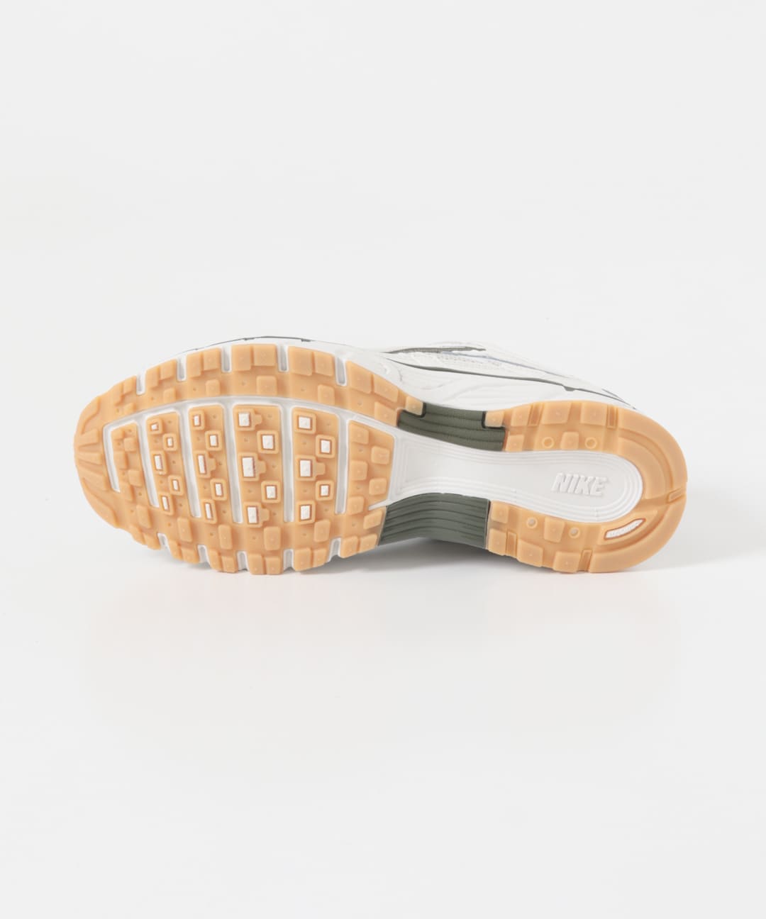 NIKE　P-6000 LIGHT BONE 23.5