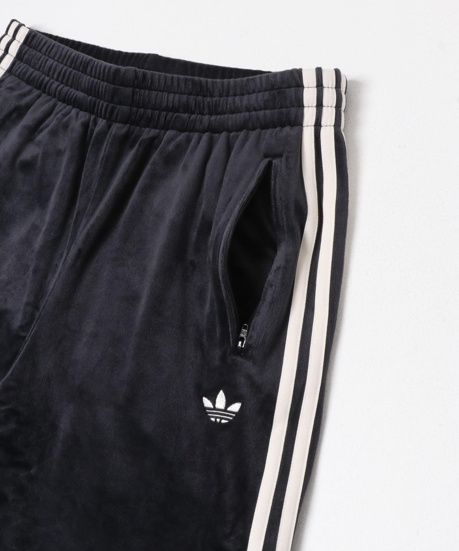 adidas　FIREBIRD VELOUR TP BLACK XS