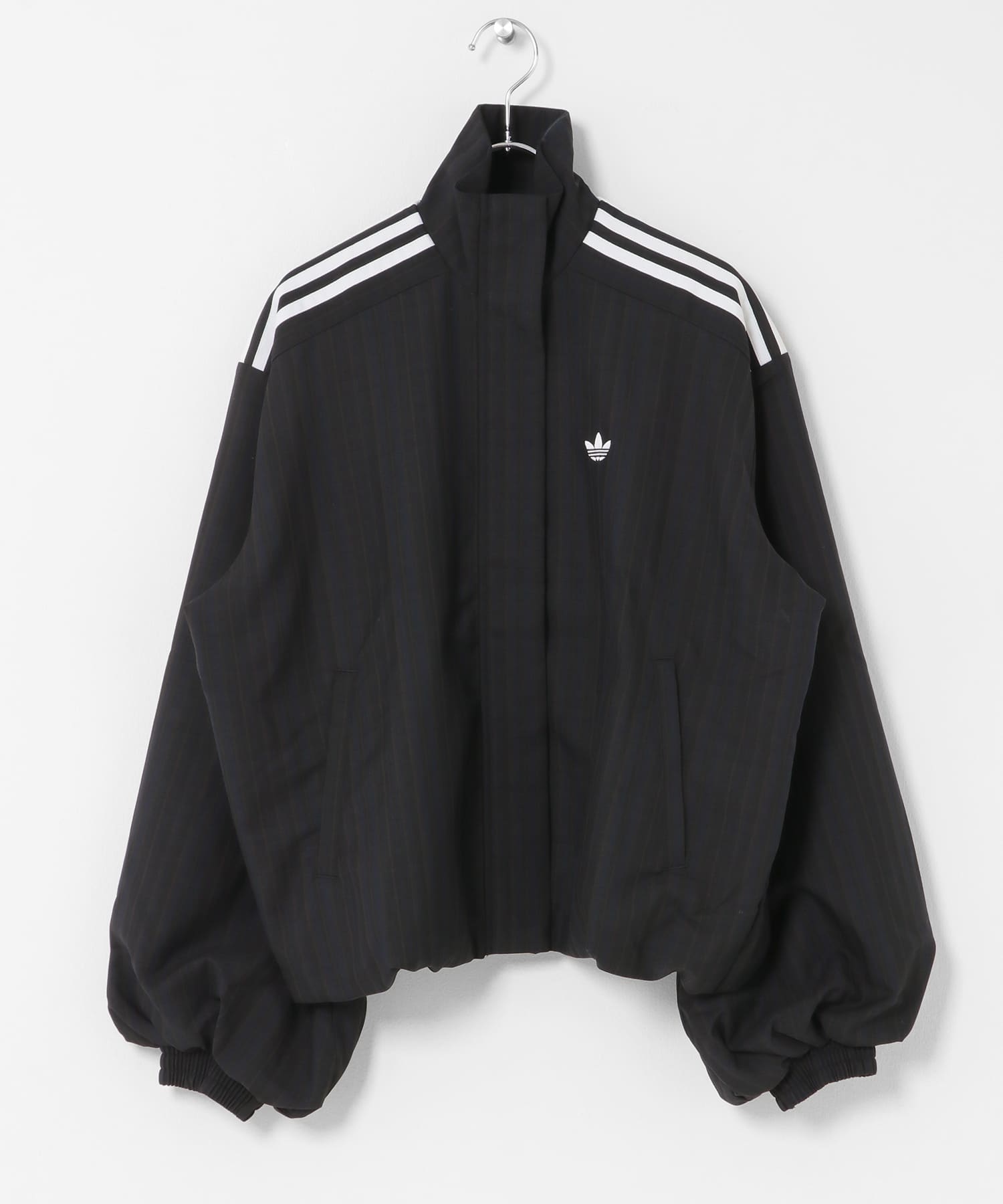 adidas　SATIN PLEATED TRACK