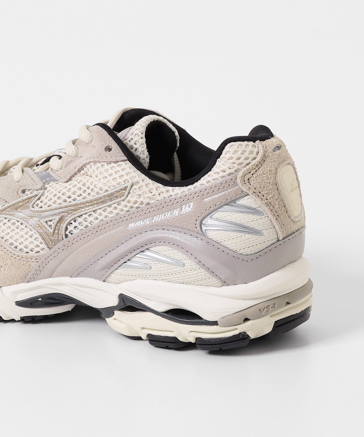 Mizuno　WAVE RIDER 10 IVORY×BEG 23.5