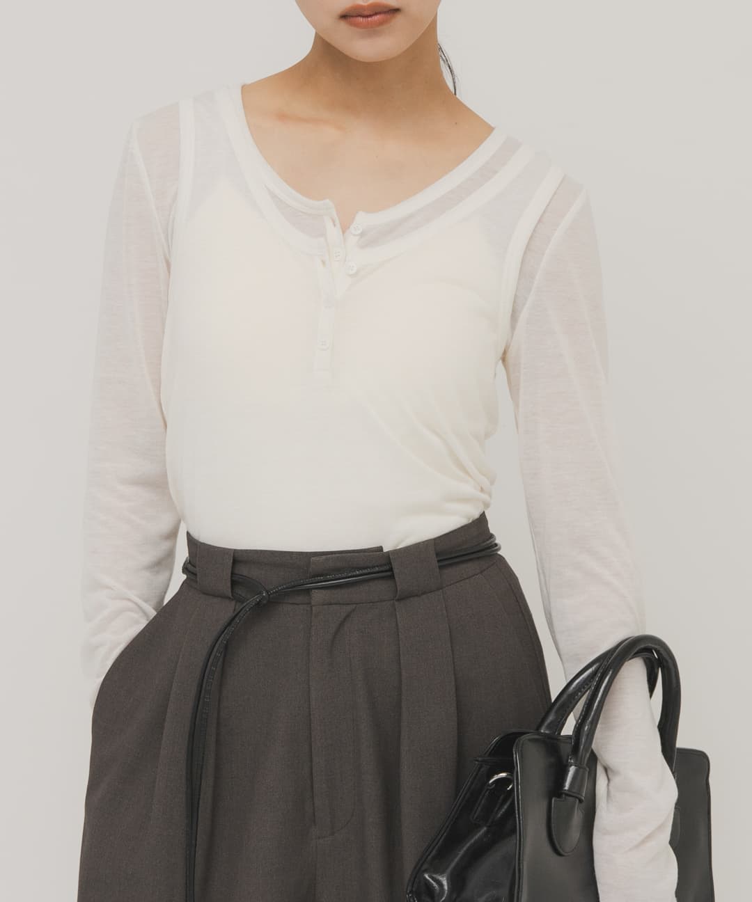 身長 : 163cm サイズ : one