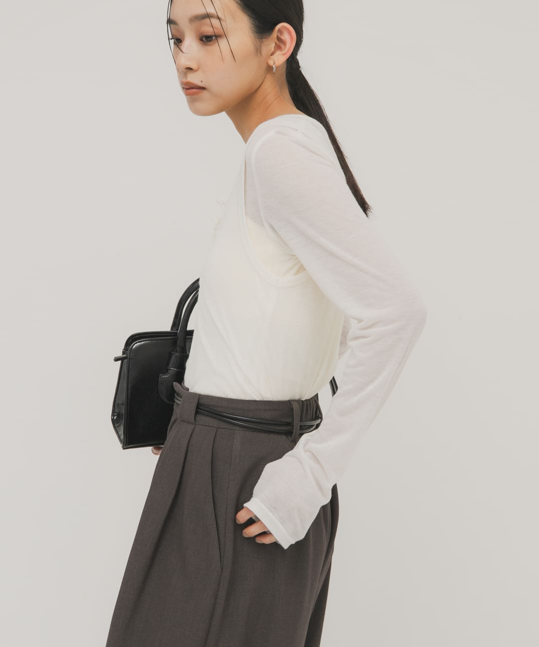 身長 : 163cm サイズ : one