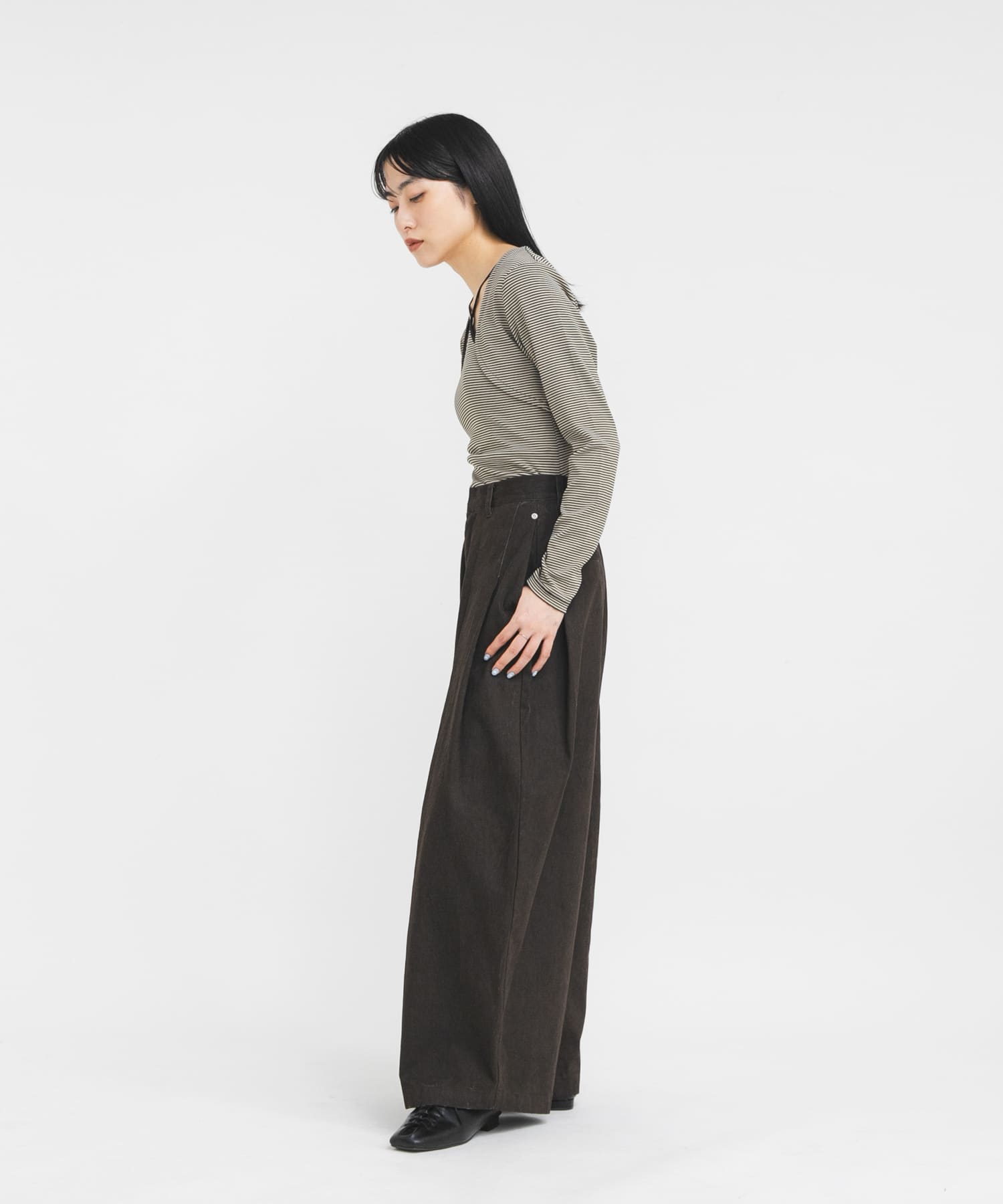 BEIGE×BLK