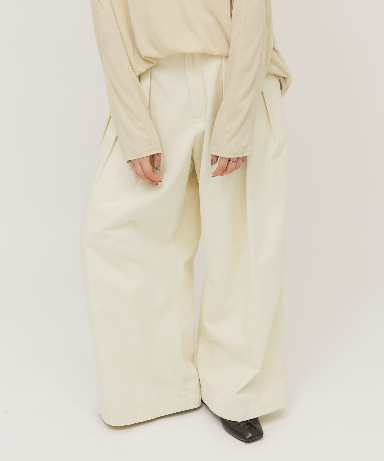 IVORY