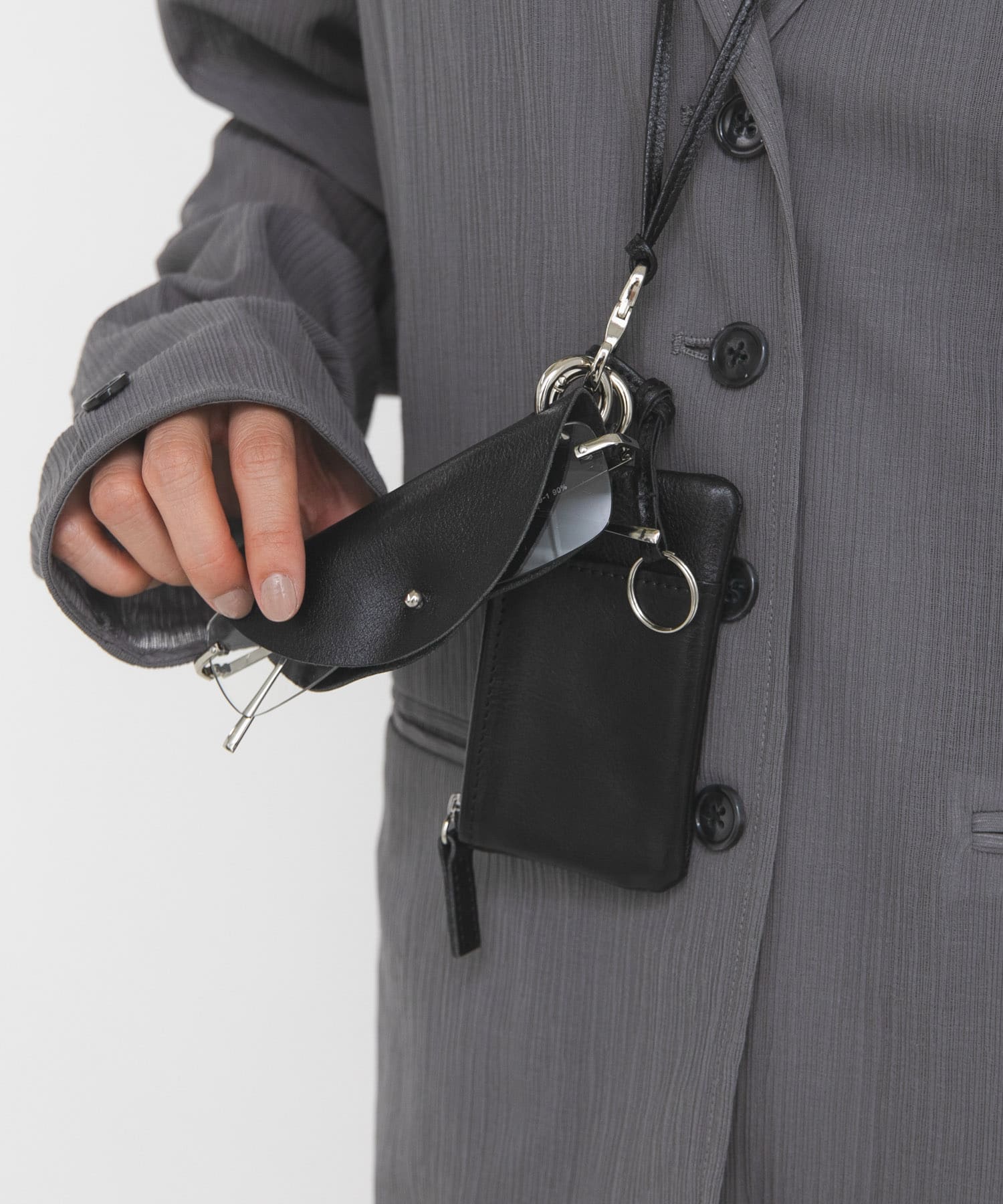 マルチポーチネックショルダー2