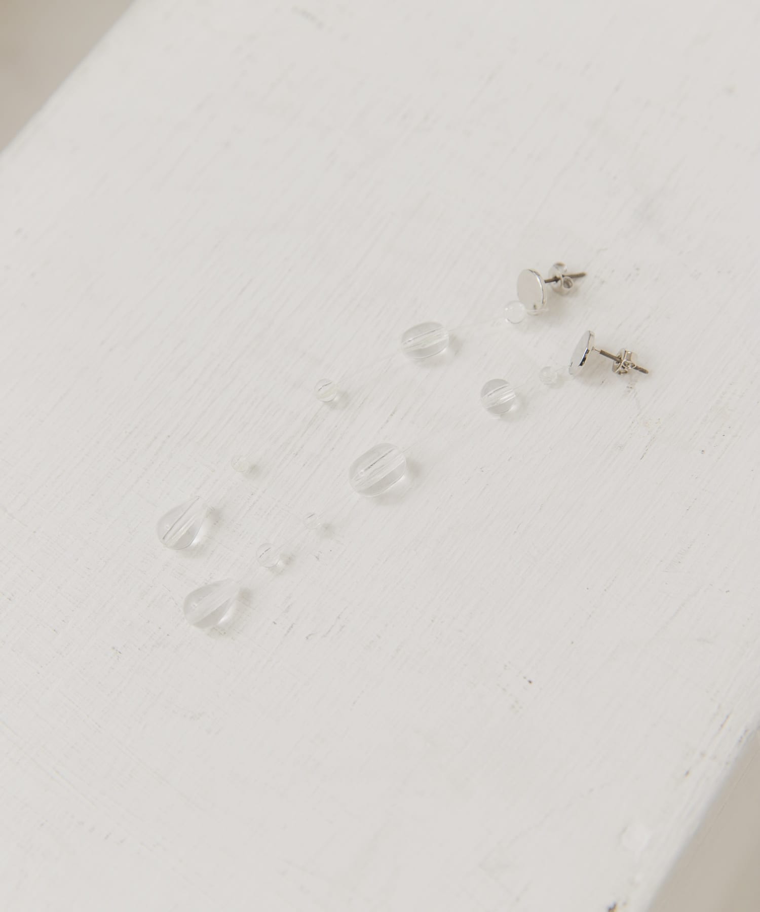 シズクピアス CLEAR One