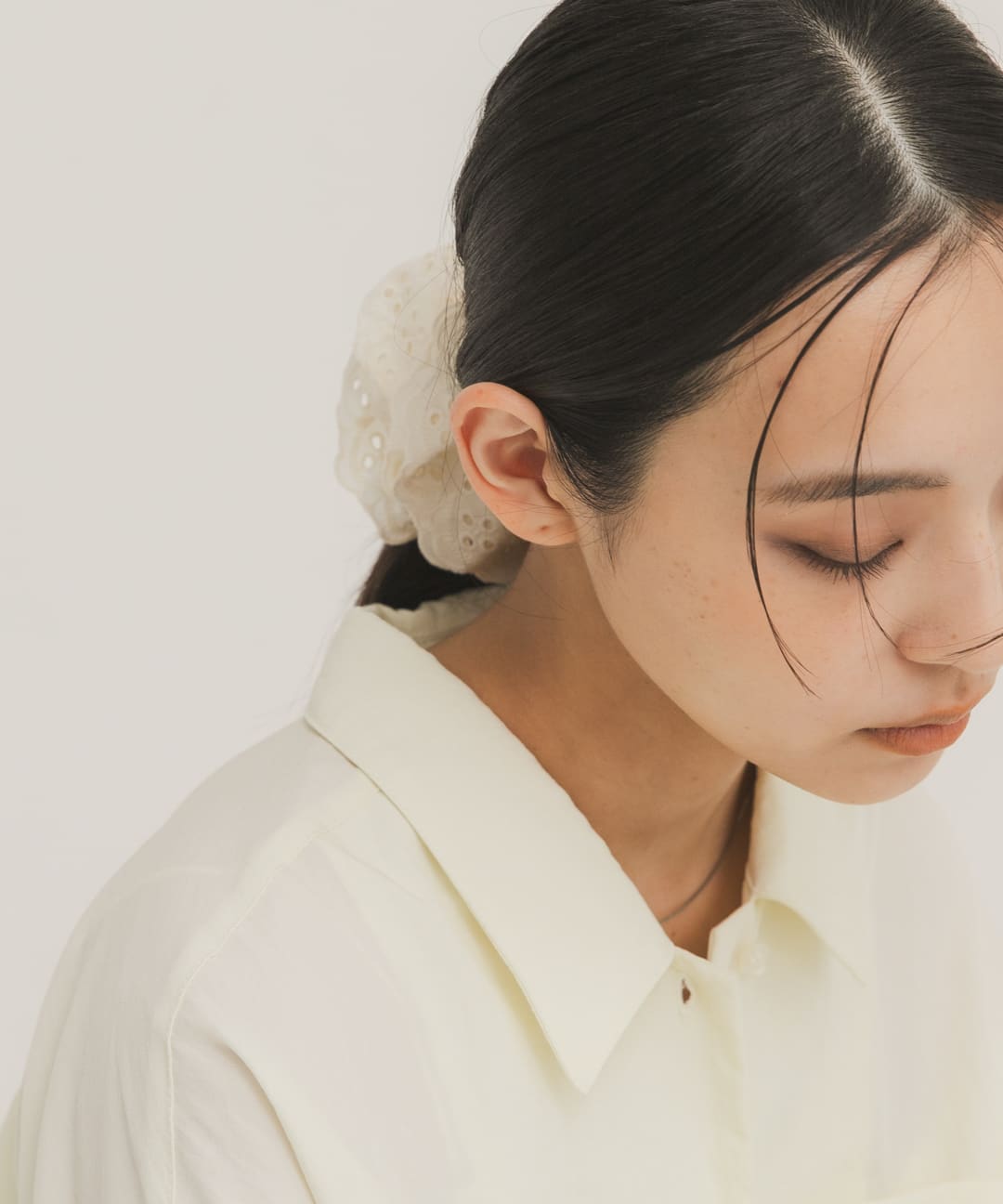 レースシュシュ IVORY One