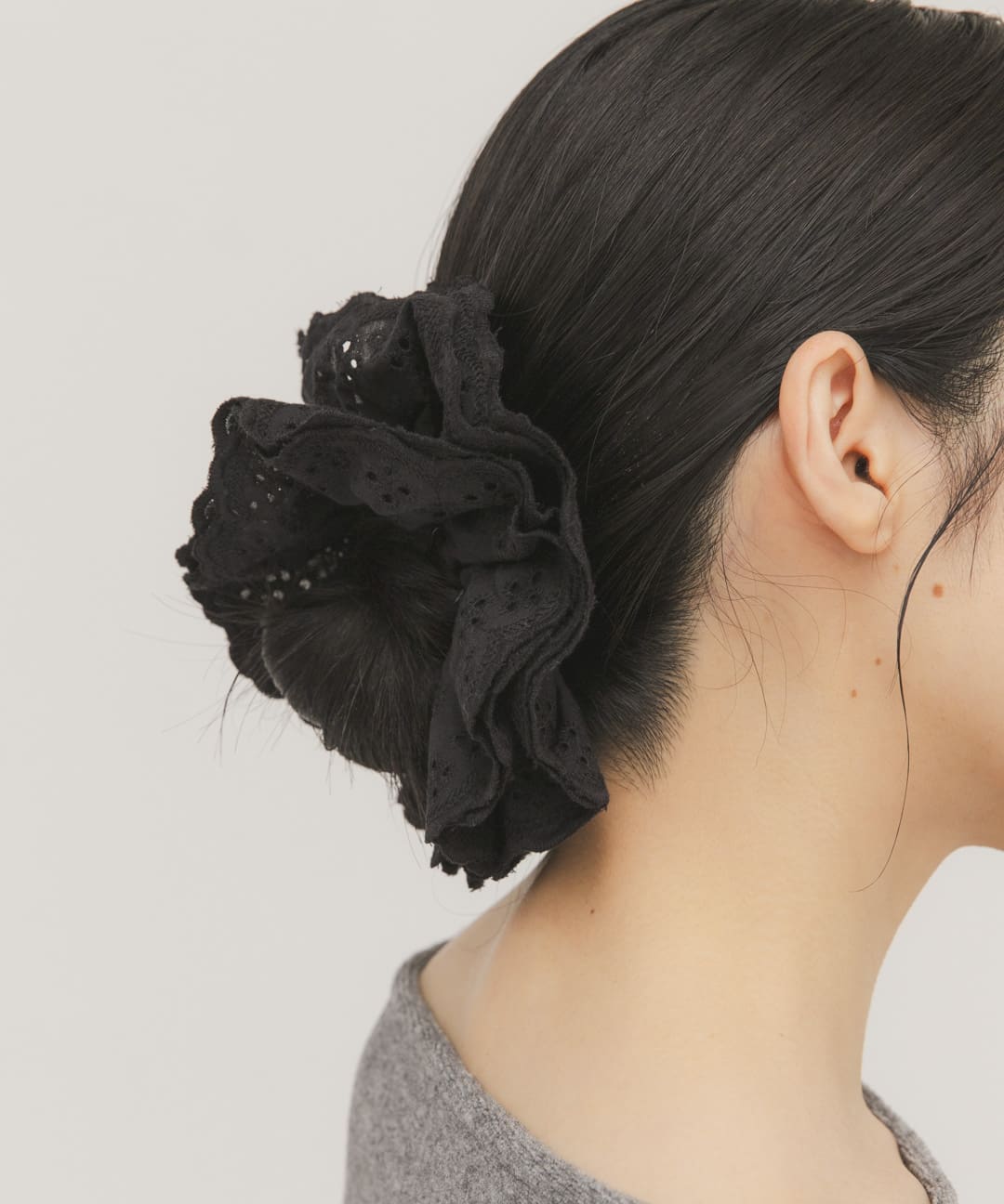 レースシュシュ BLACK One