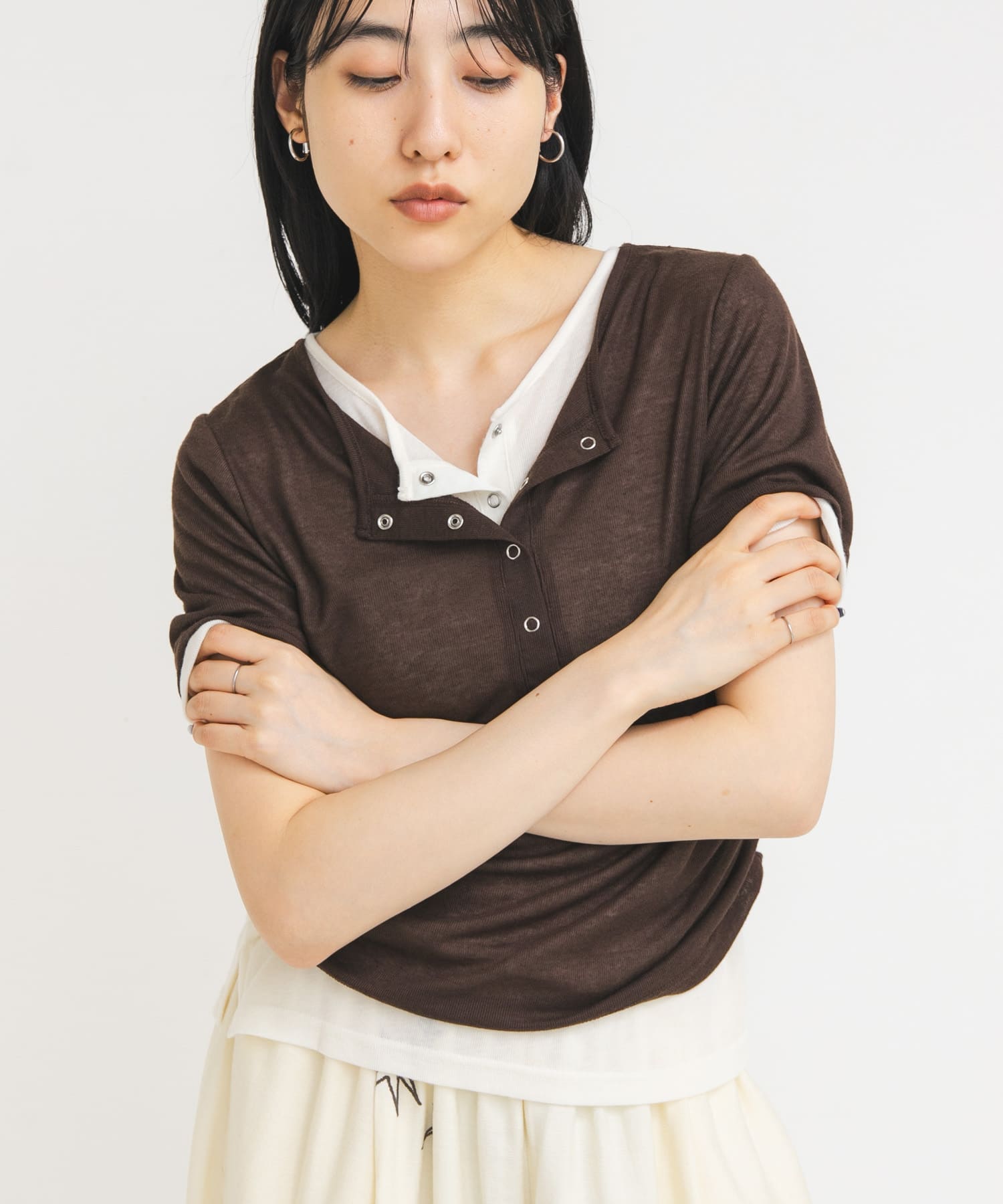 BROWN×IVO