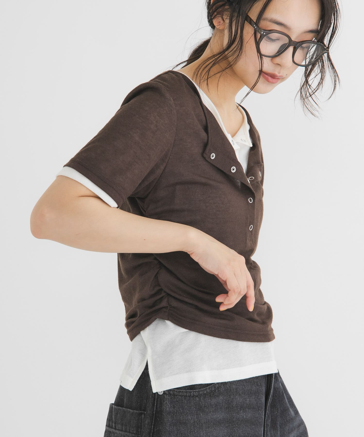 BROWN×IVO