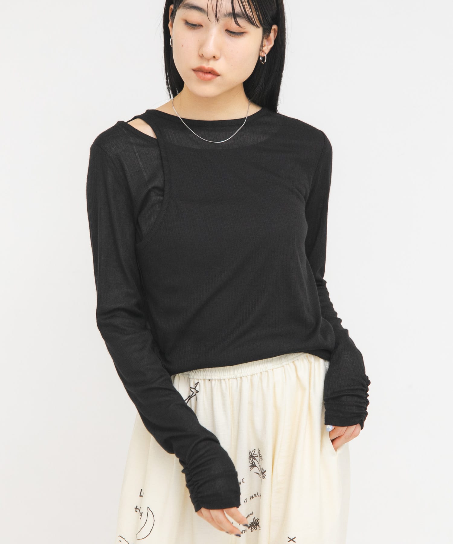 身長 : 160cm サイズ : one