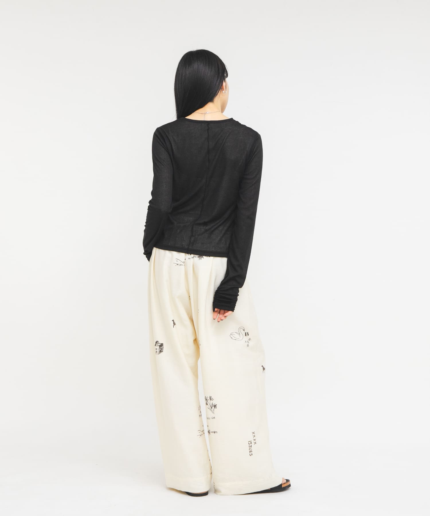 身長 : 160cm サイズ : one