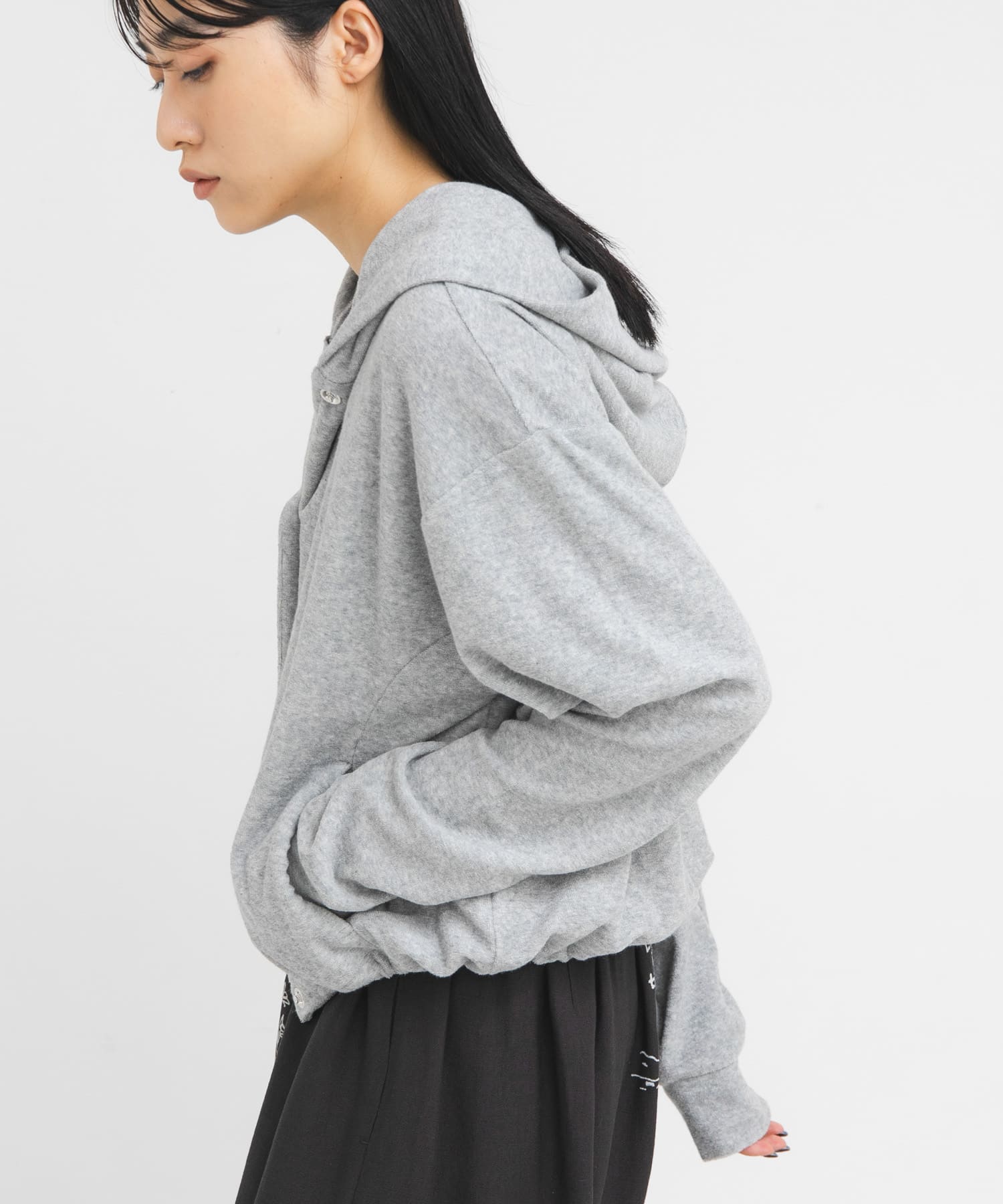 TOP GRAY