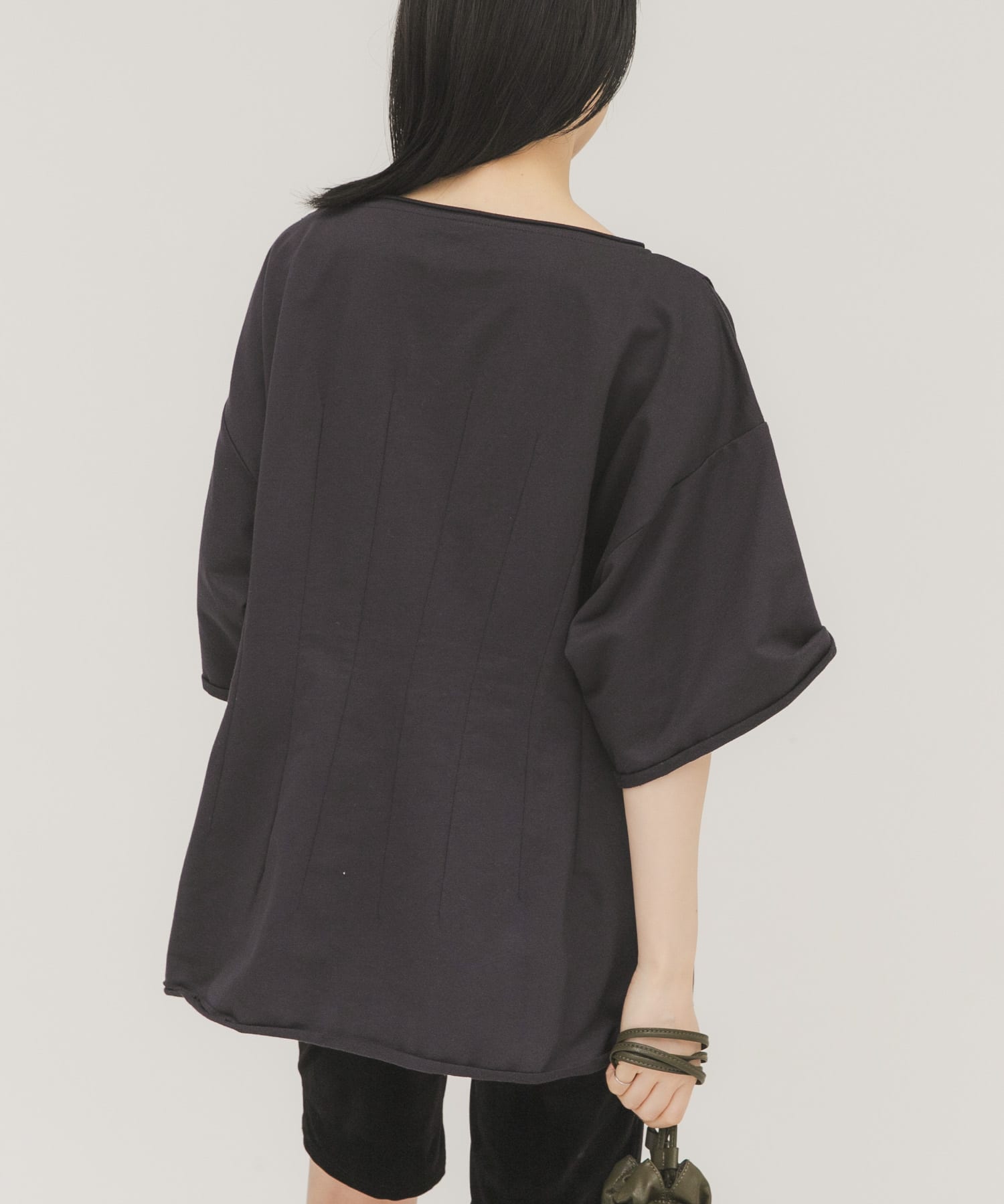 身長：160cm サイズ：one