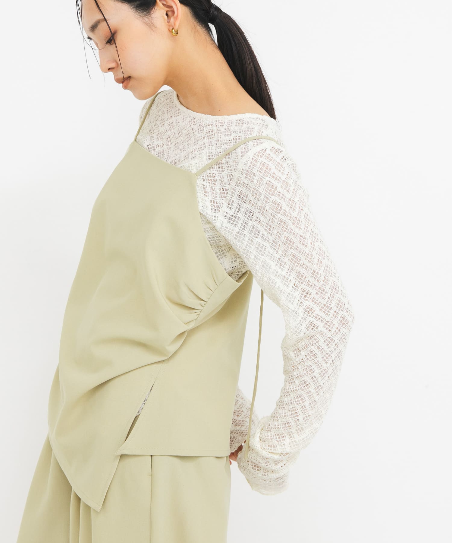 IVORY