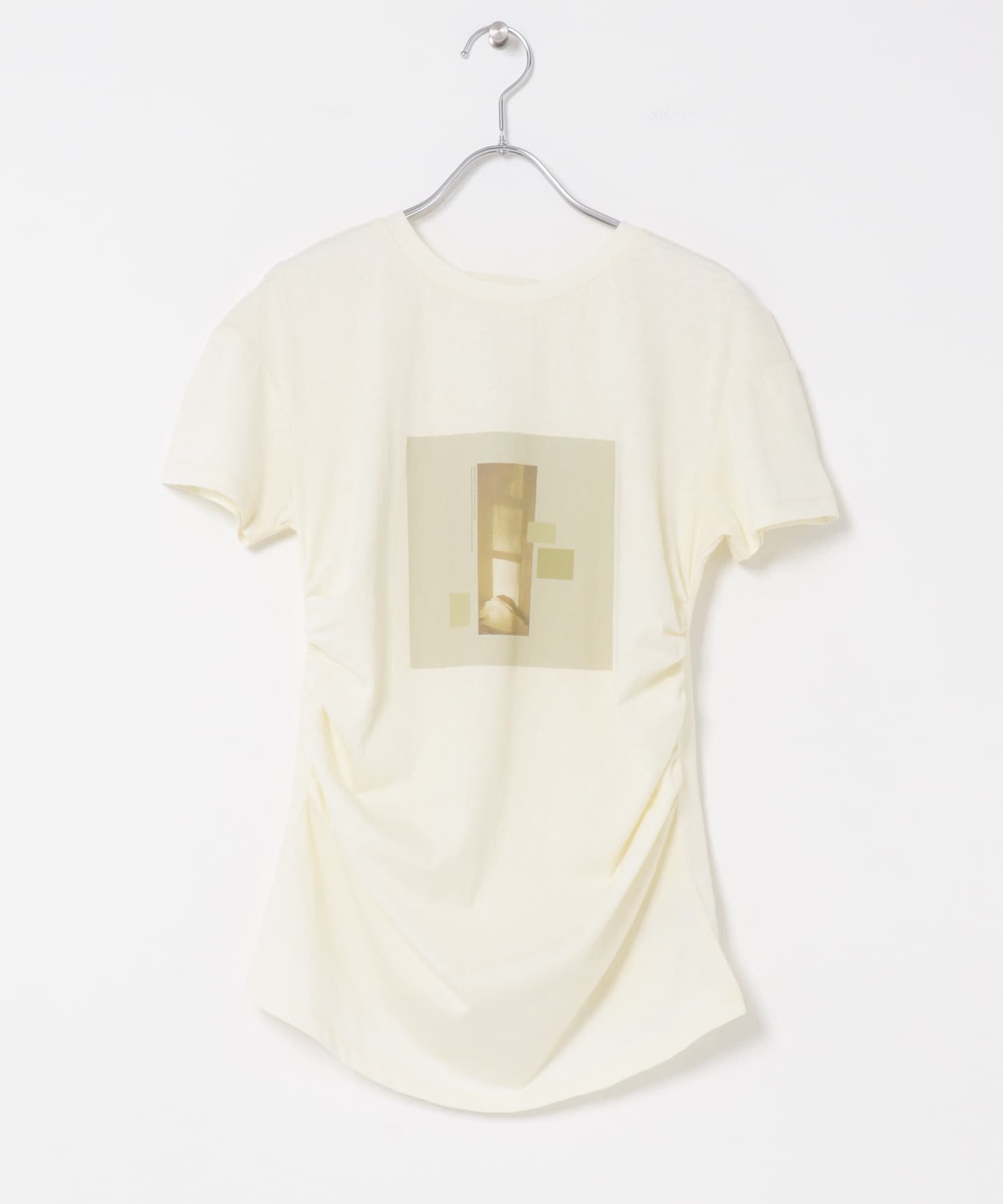ドレーププリントTEE IVORY One